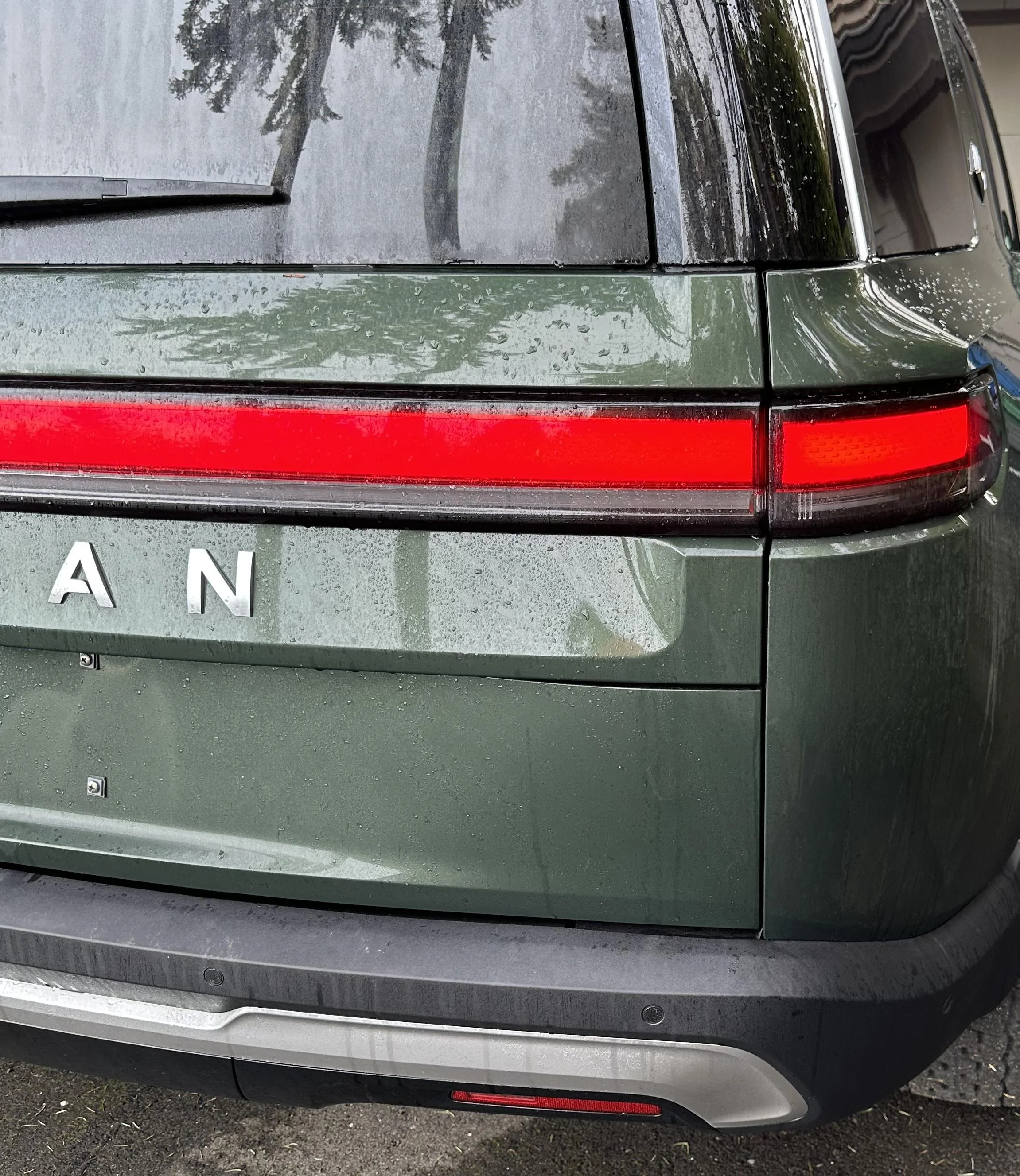 Rivian R1T R1S R1S from R1 Shop Delivered - Details and Thoughts 66A7C517-4916-4BAE-9F30-E348B2383E3B