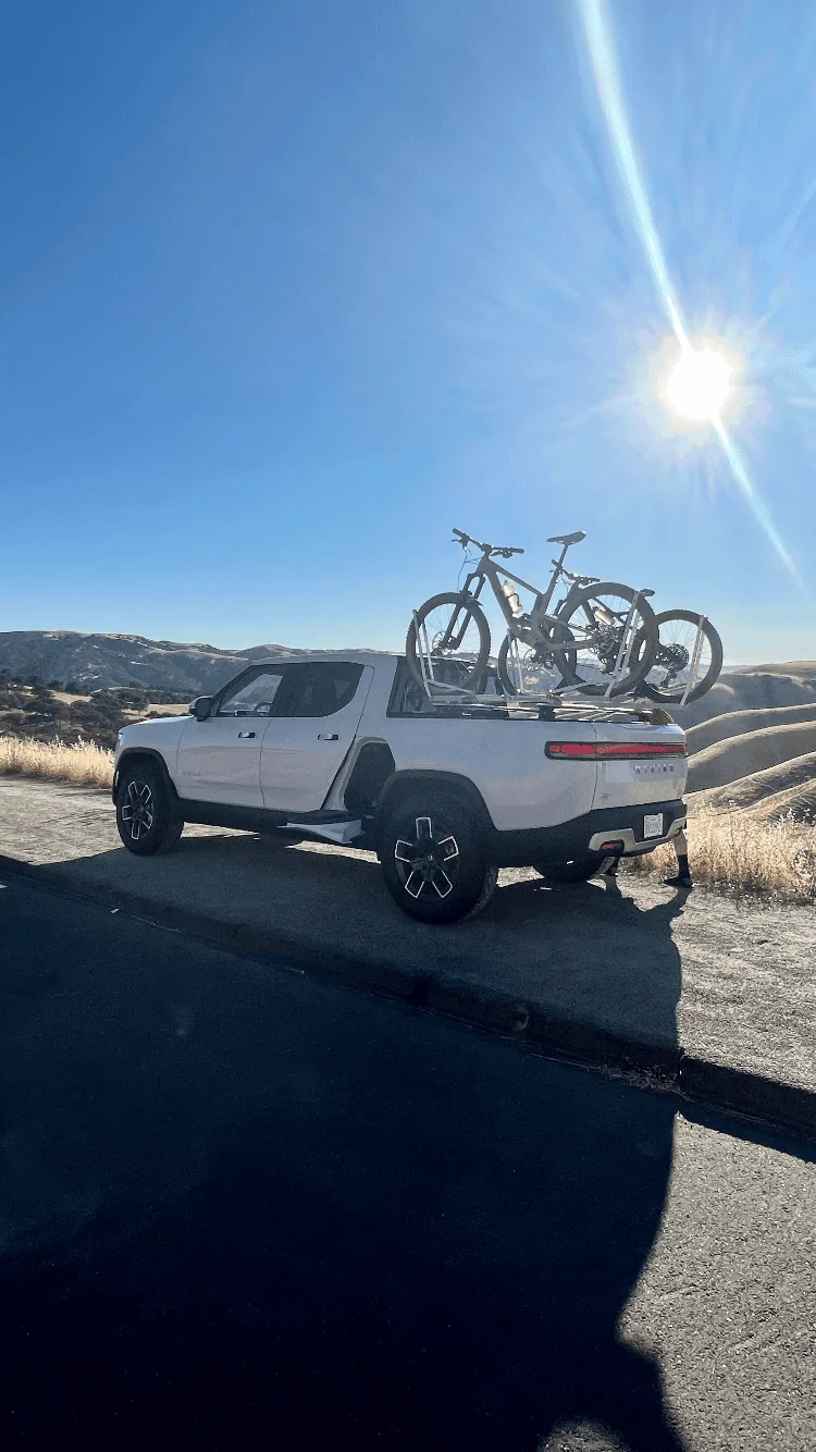 Rivian R1T R1S R1T and Mountain Biking DD81D640-1F79-4754-858F-0617B6F227BF