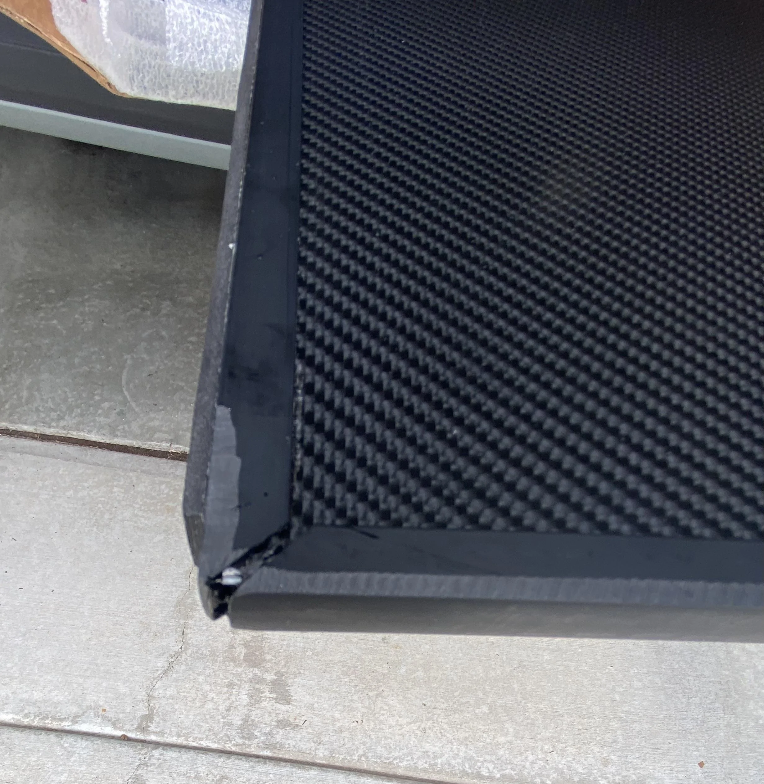 Rivian R1T R1S Tail Lidz Manual Tonneau Cover installed photos & review IMG_0988