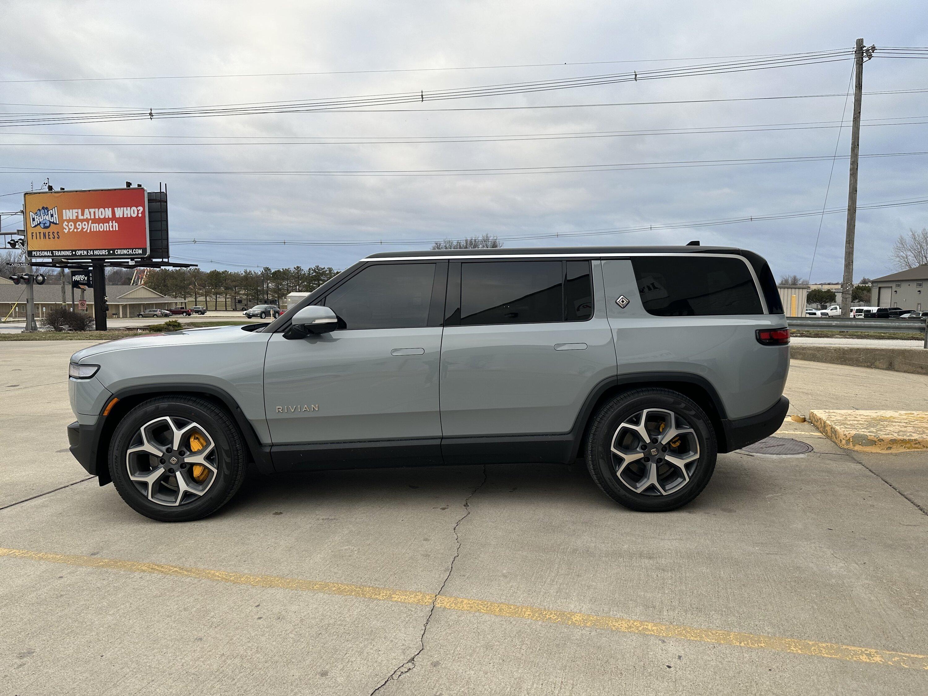 Rivian R1T R1S Finally After 1200 Days Our R1S Delivered! F59F86AC-9FEB-4FFE-A245-120DECB124D0