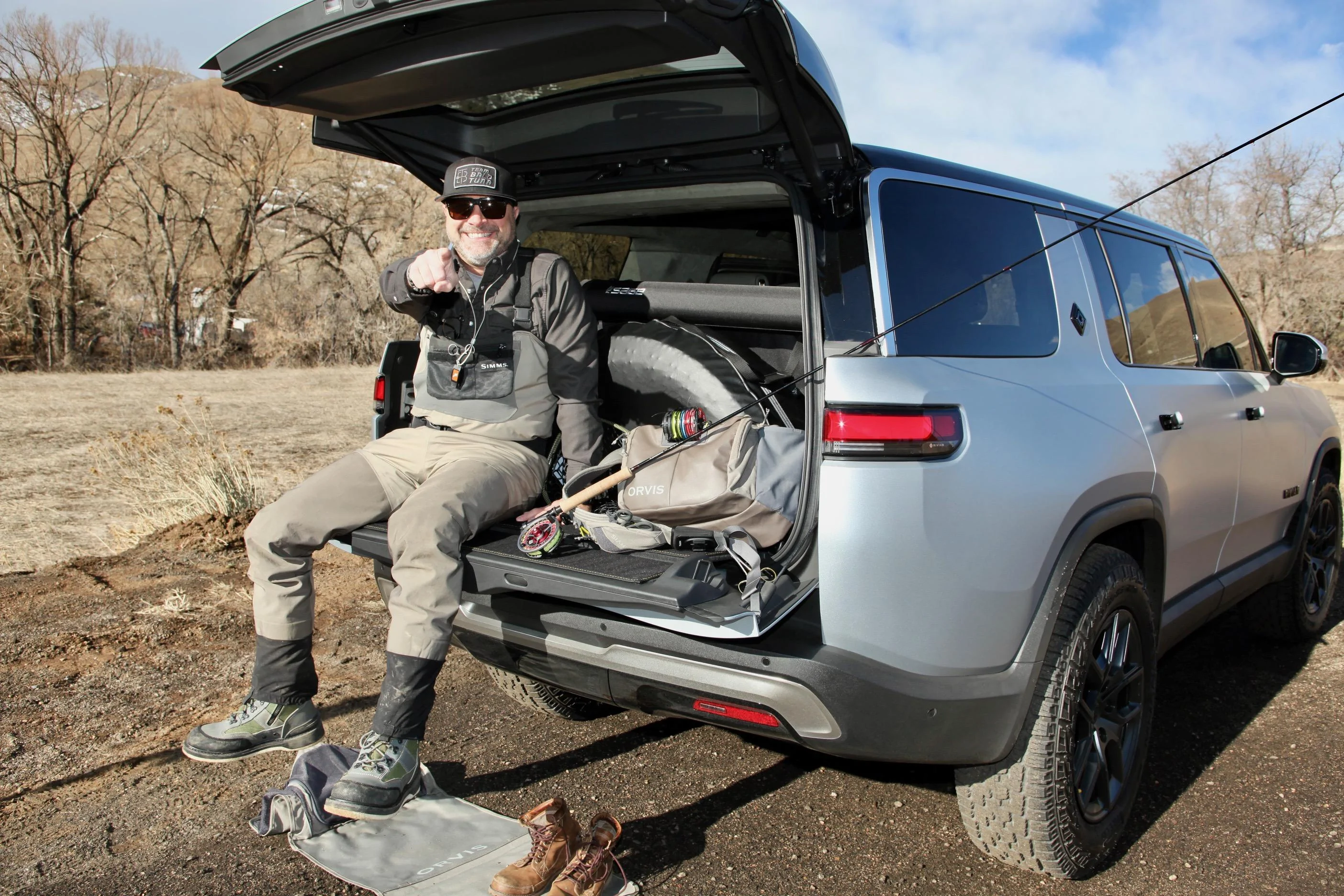Rivian R1T R1S LA SILVER Rivian Photos IMG_4185