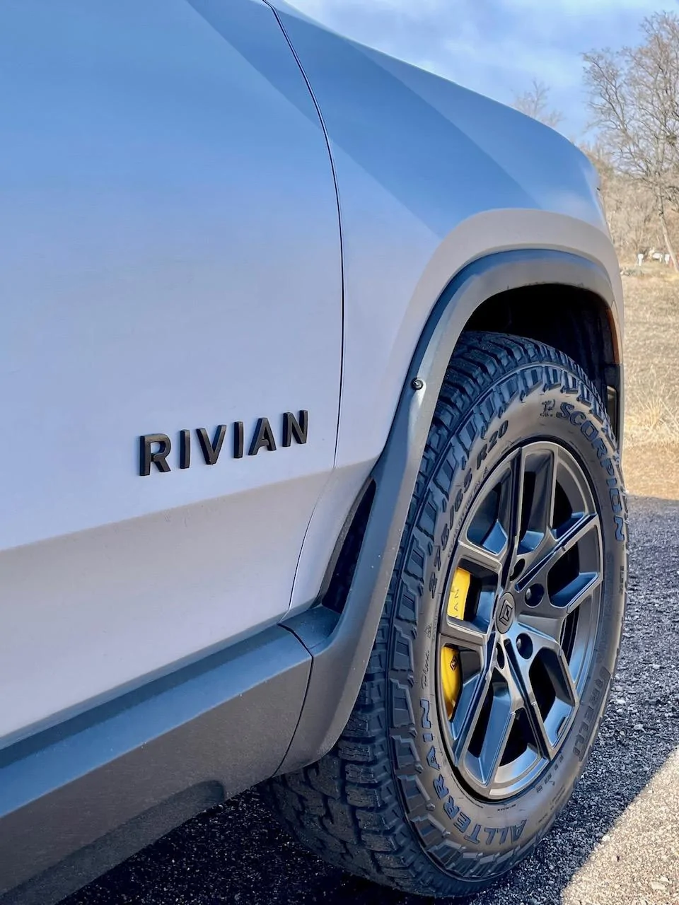 Rivian R1T R1S LA SILVER Rivian Photos IMG_6137