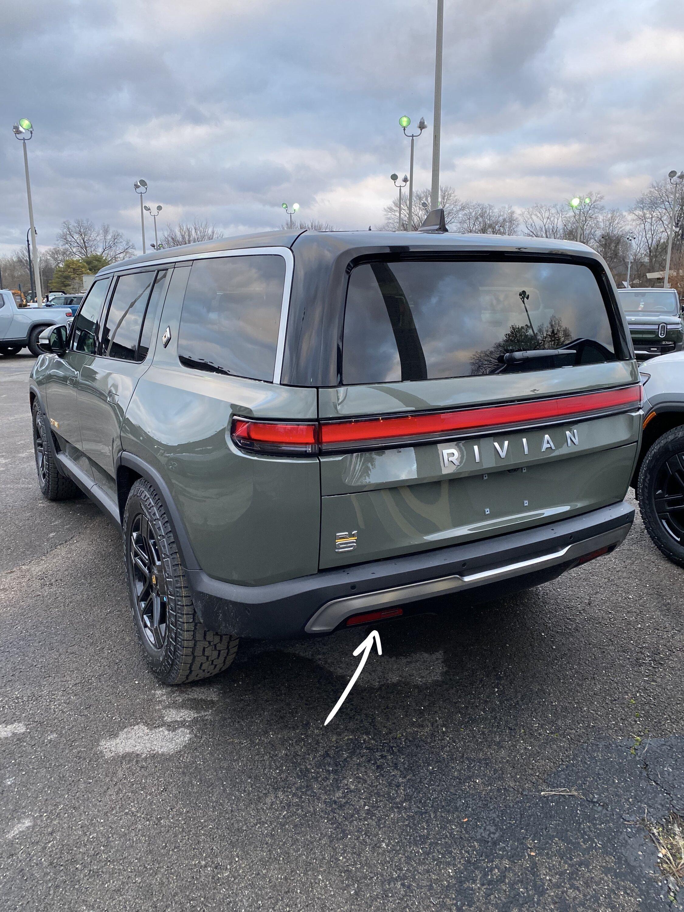 Rivian R1T R1S Blacking out lower front and rear trim? IMG_7858