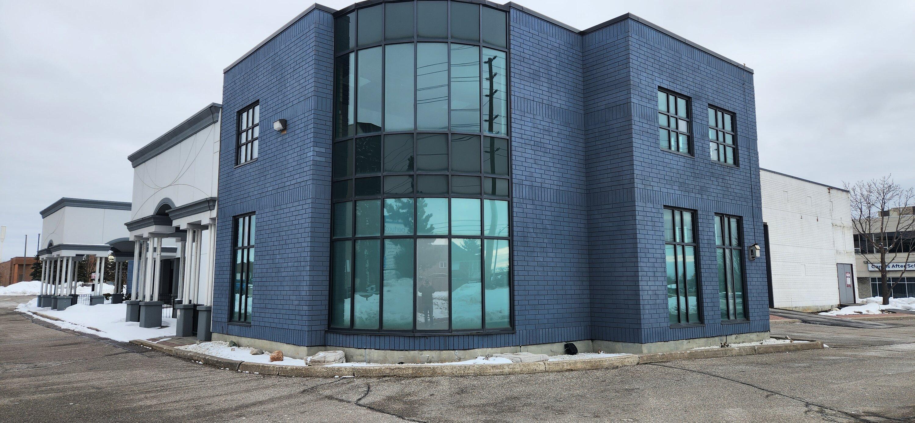 Rivian R1T R1S Ontario Service Centre Location 20230311_150805