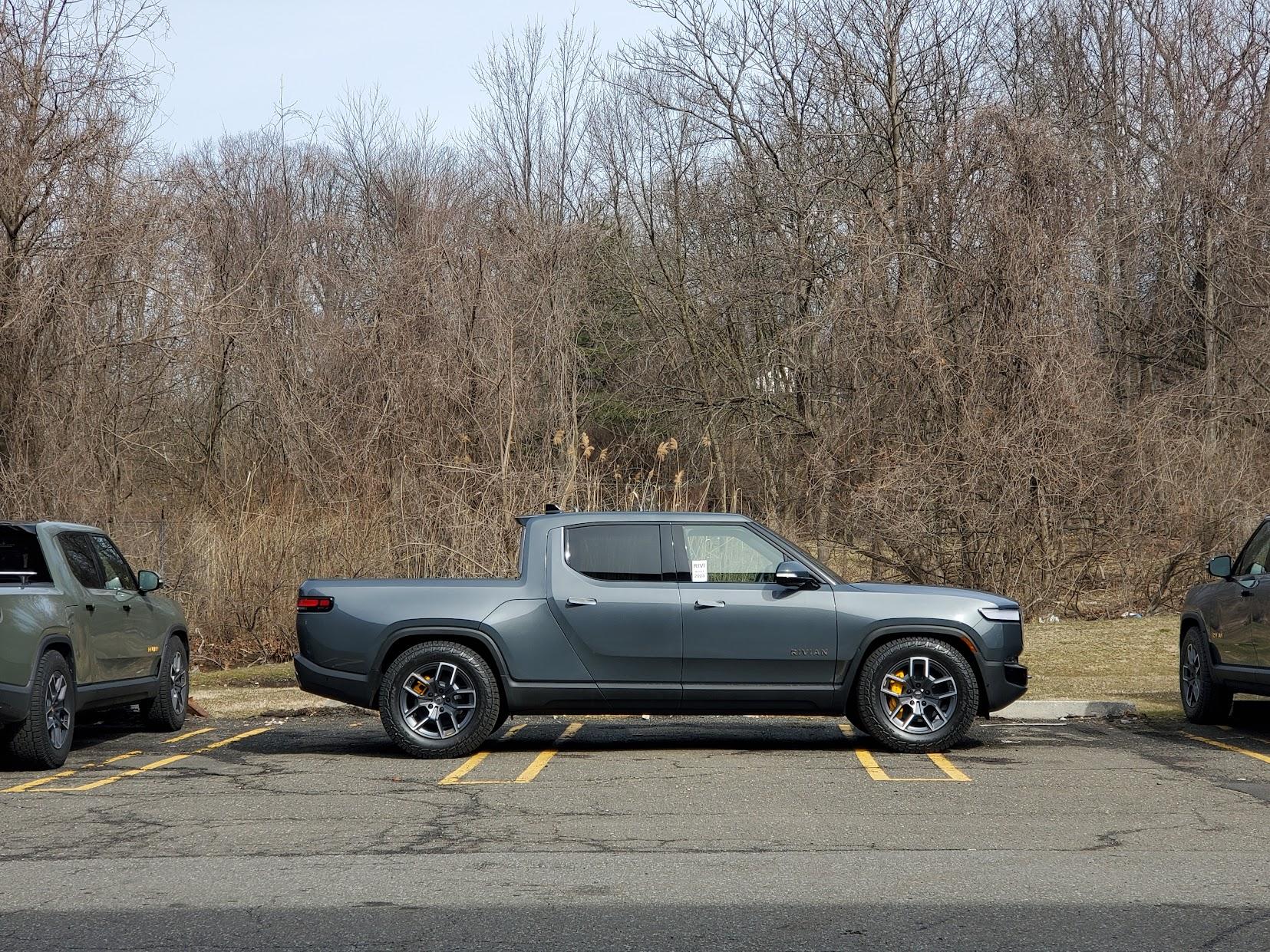 Rivian R1T R1S SOLD 20230312_114330