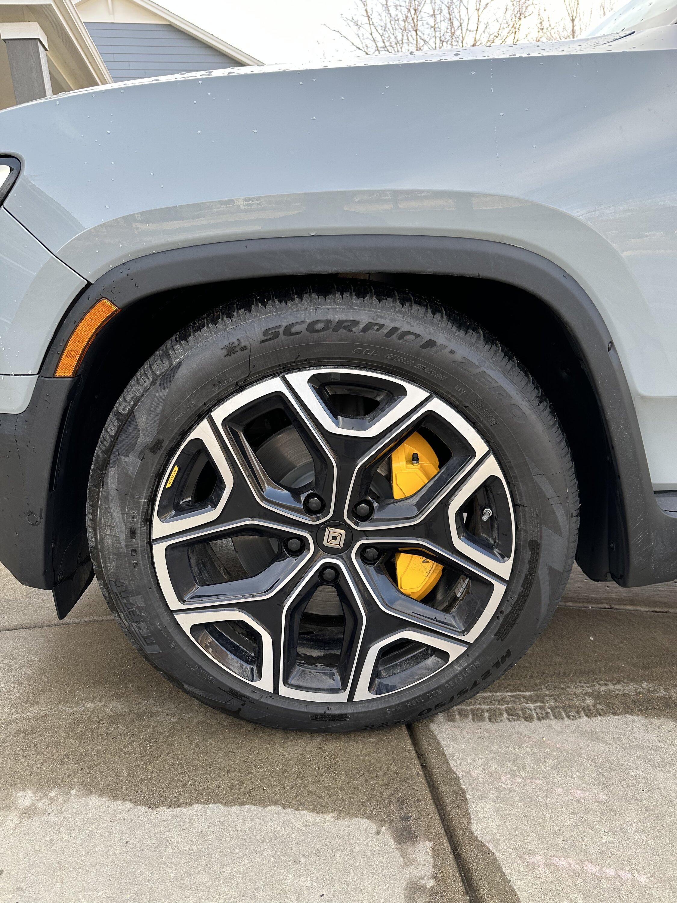 Rivian R1T R1S Are these commonly reported issues / problems still a thing? ED9997C8-3F53-4B93-A8C1-6B3DE7EC1E1D