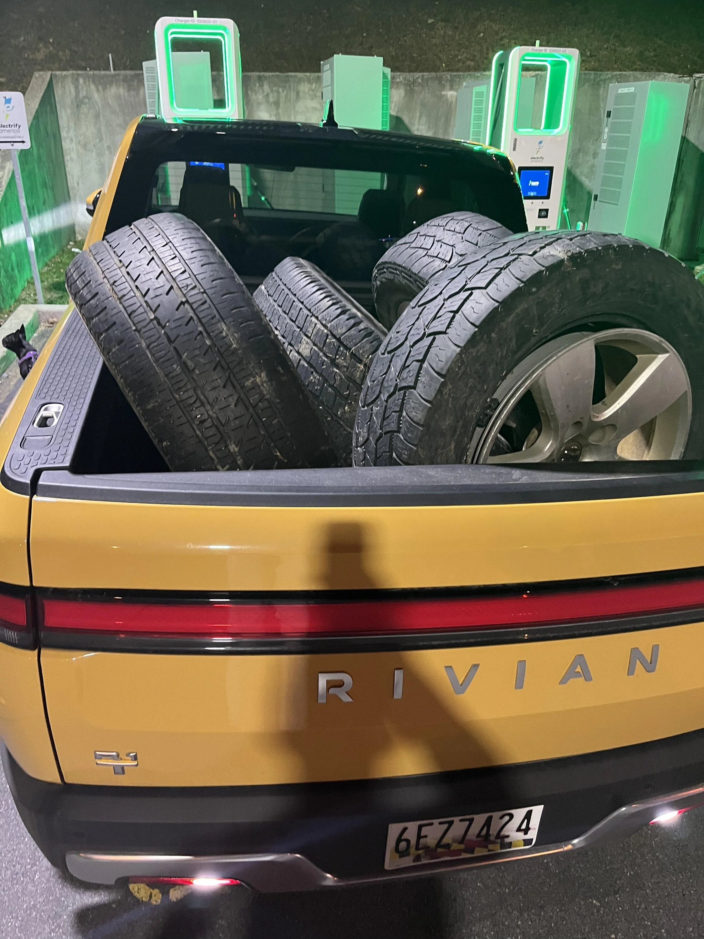 Rivian R1T R1S What do you use your R1T bed for?  (Picture Edition) 3A6F953C-D056-479D-AC71-0DDA8D651CD3