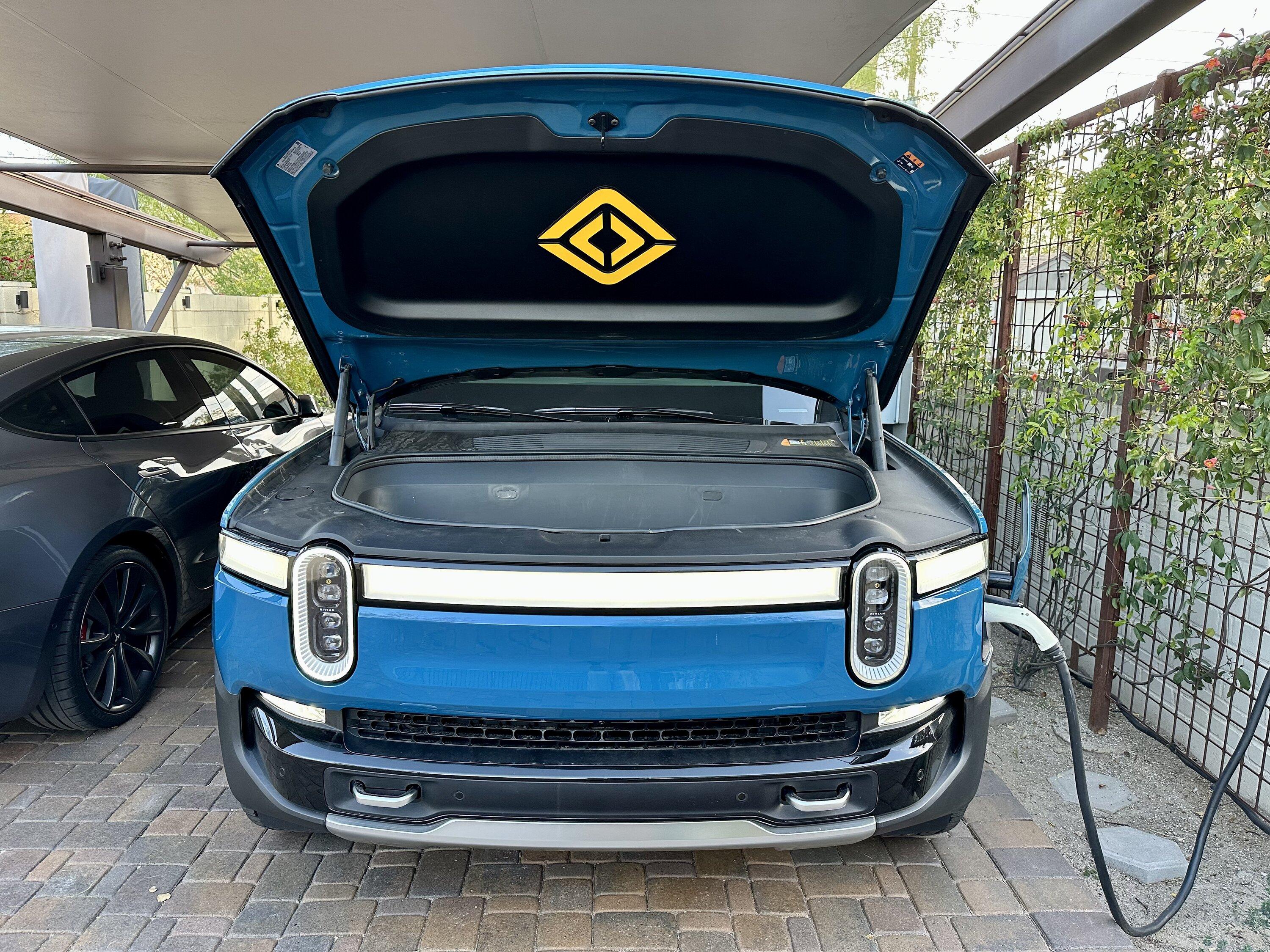 Rivian R1T R1S Truck Bed Decal - Now Available 0EEAE200-D086-4C29-885E-2DD4779BDFB7