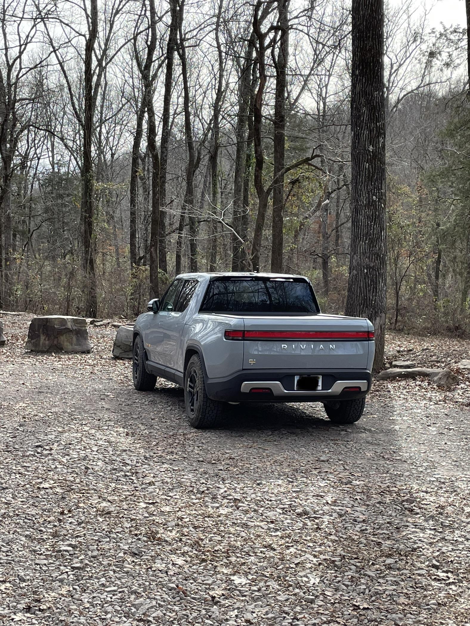 Rivian R1T R1S LIMESTONE R1T Photos IMG_6747
