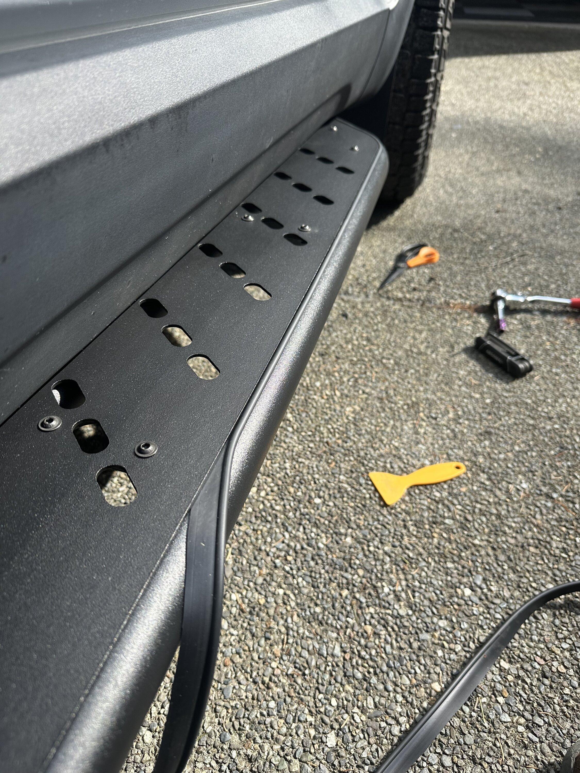 Rivian R1T R1S JEBINC’s “Welting Mod,” for the EV Sportline / 1EV Running Boards – “Oh Yeah!” IMG_6690