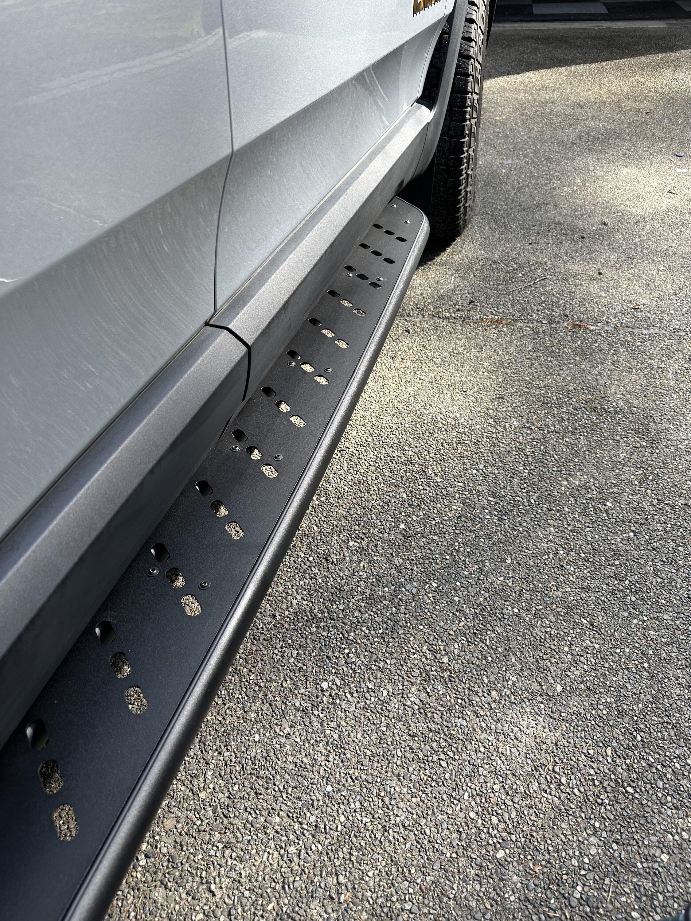 Rivian R1T R1S JEBINC’s “Welting Mod,” for the EV Sportline / 1EV Running Boards – “Oh Yeah!” IMG_6691