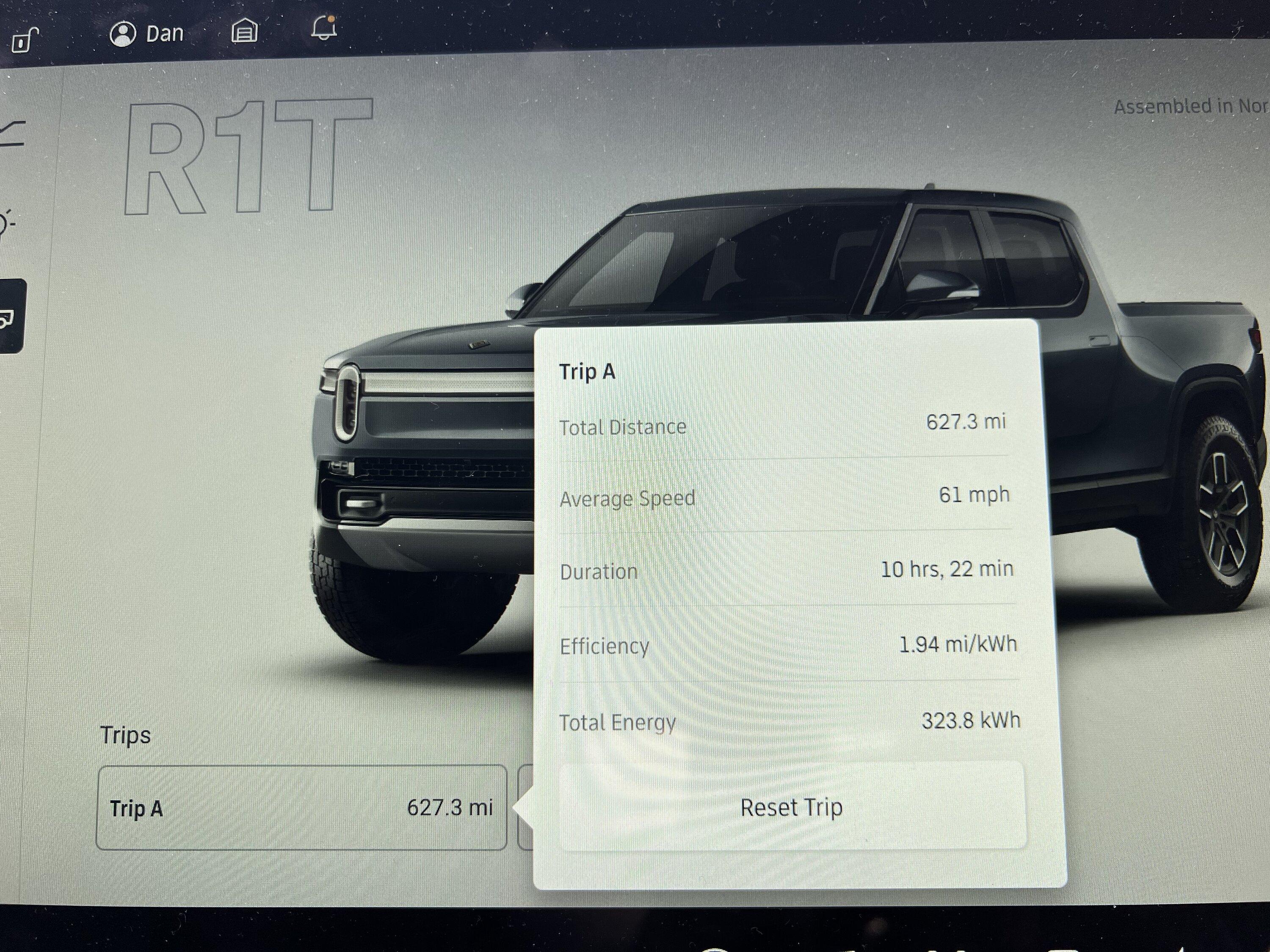 Rivian R1T R1S 500 mile winter road trip F51BED84-6D7C-48C8-B250-4F5249527833