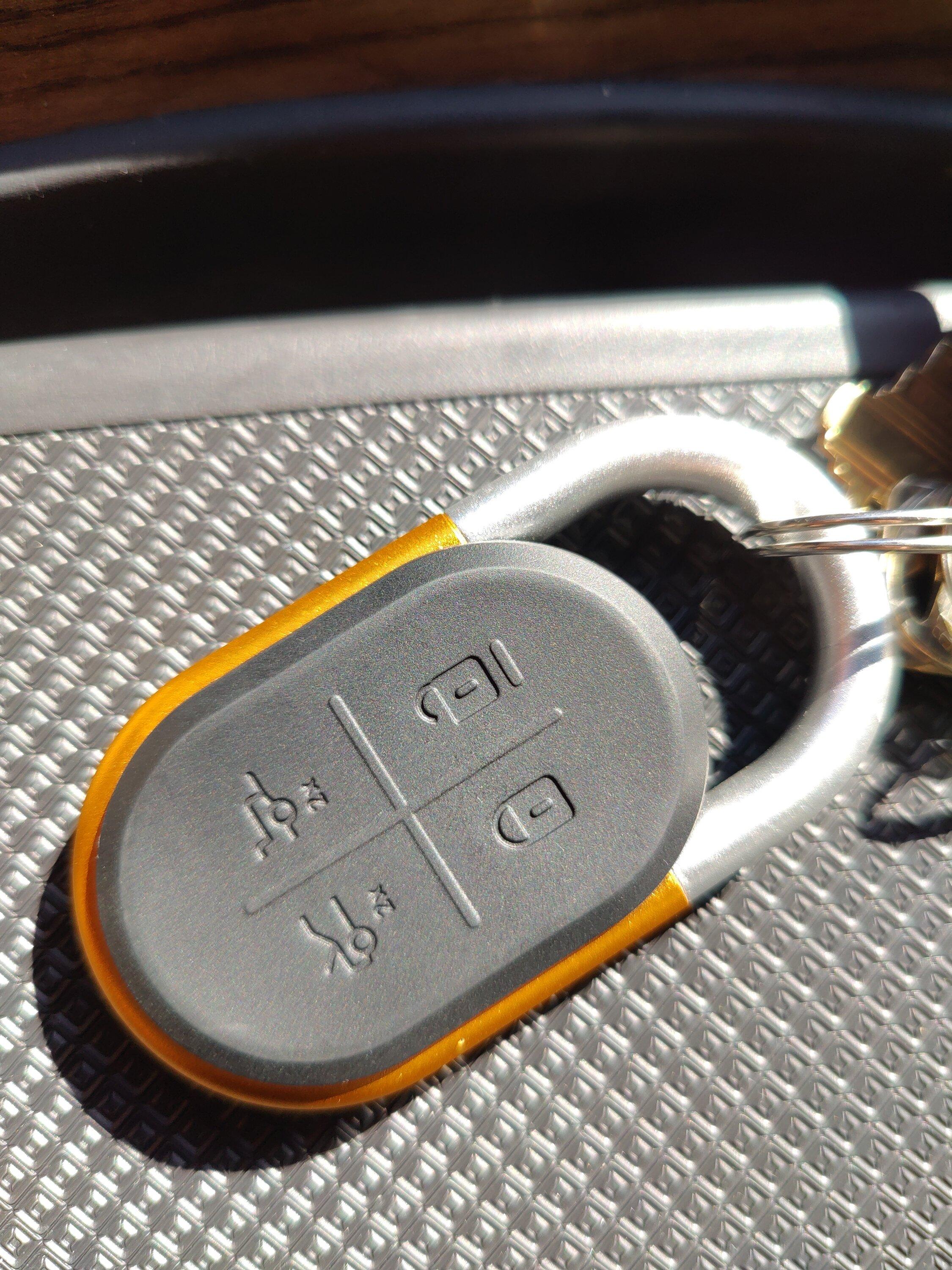 Rivian R1T R1S Any good solutions for the easily lost fob? 2023-03-16-15-26-47-398