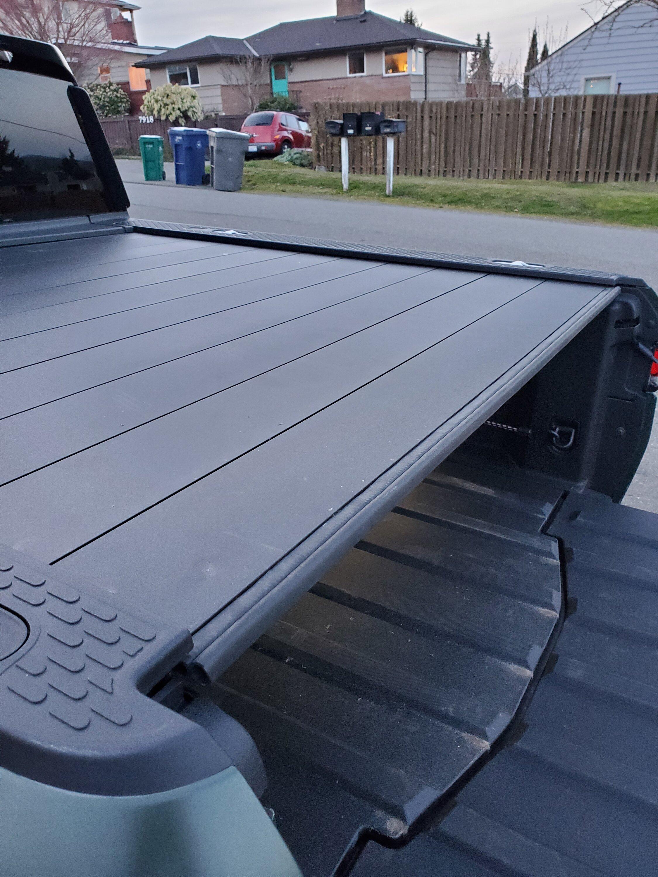 Rivian R1T R1S DIY temporary tonneau / bed cover? 20230318_191849