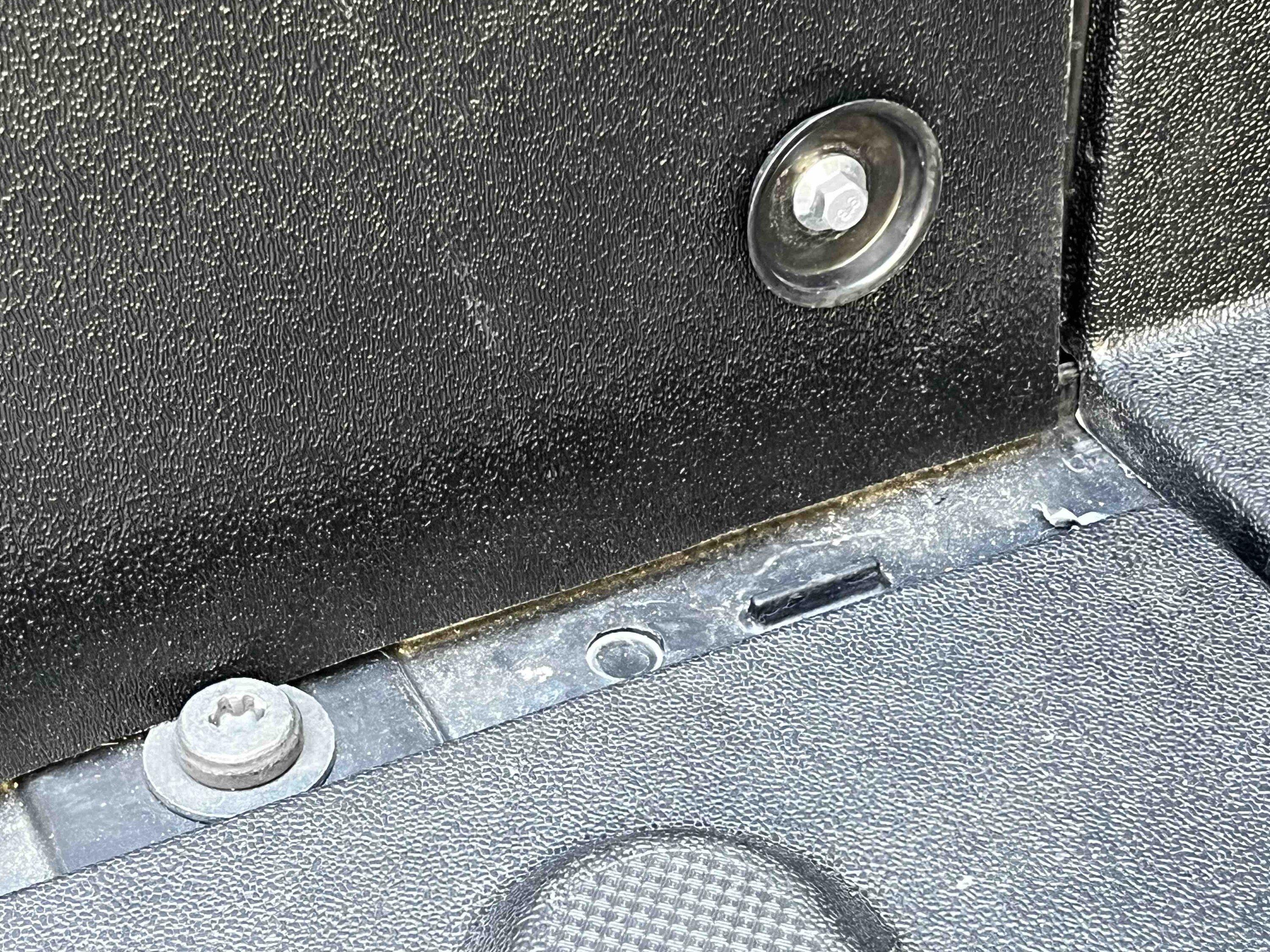 Rivian R1T R1S Reclaiming empty powered tonneau cover space IMG_2028
