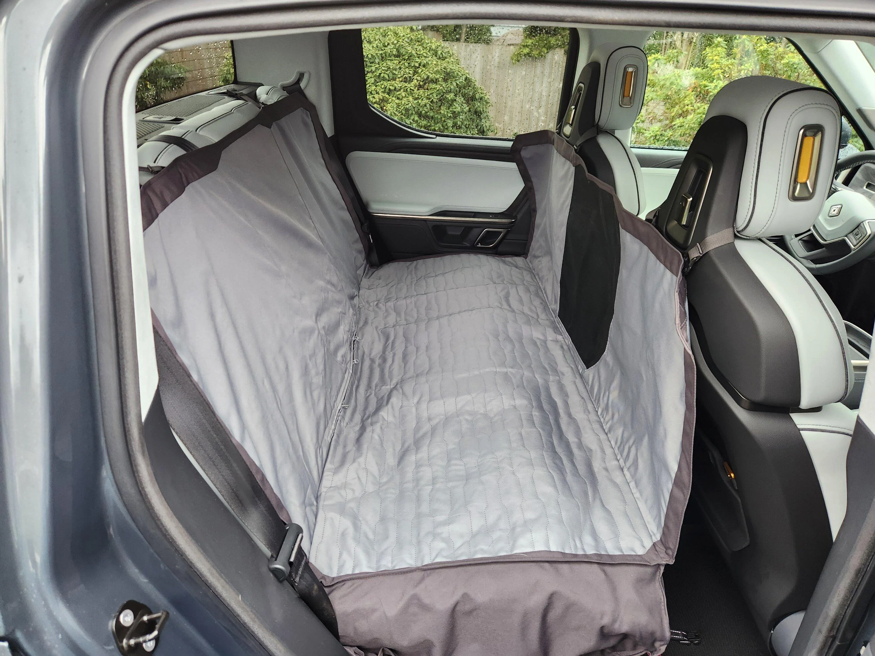 Rivian R1T R1S Orvis Tough Trail Hammock Seat Protector installed 20230320_161438