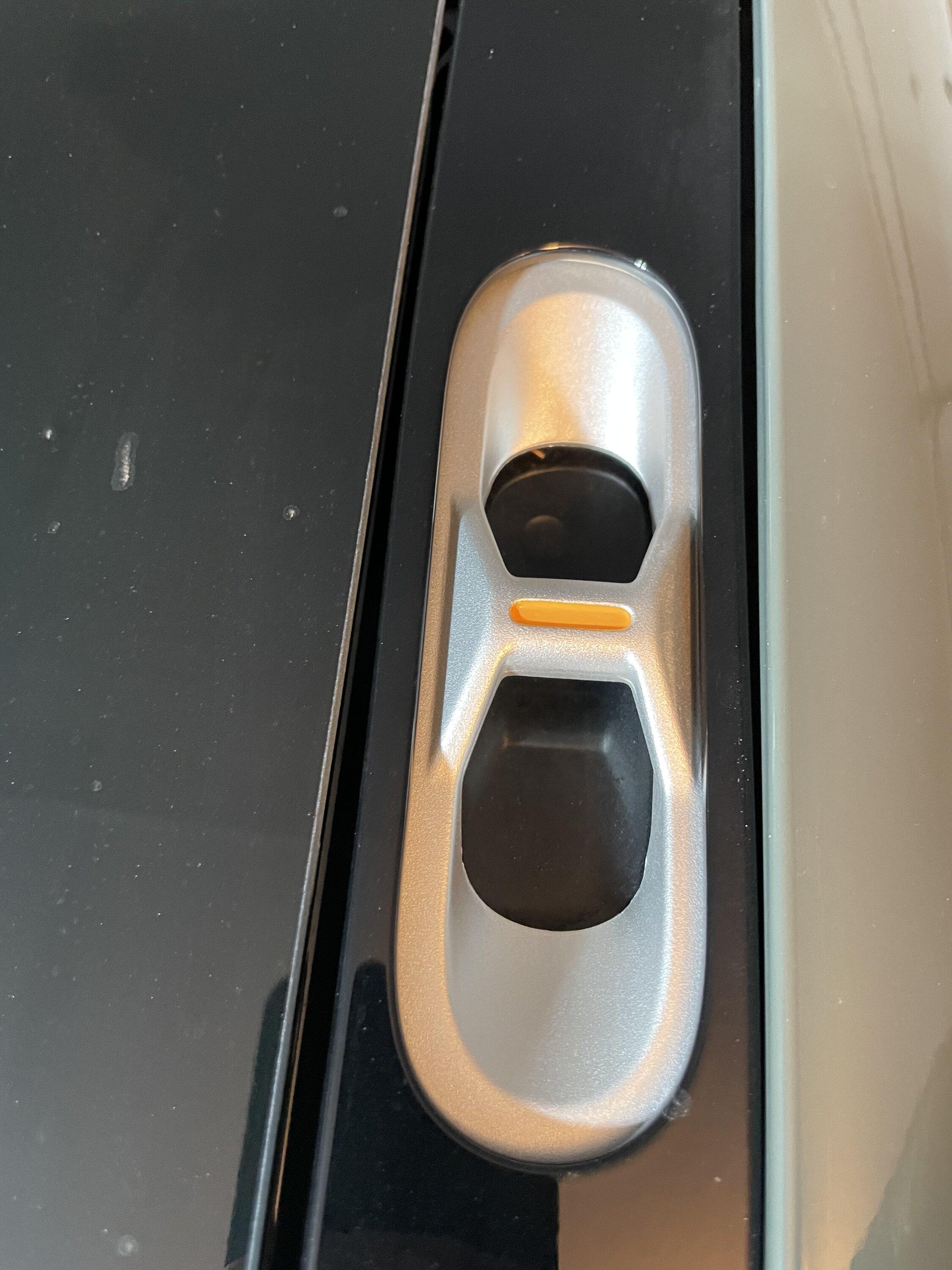 Rivian R1T R1S Should the tie downs on the roof have the same rubber inserts as the truck bed? CB2F1671-1274-4124-A795-5E8E34108D2A