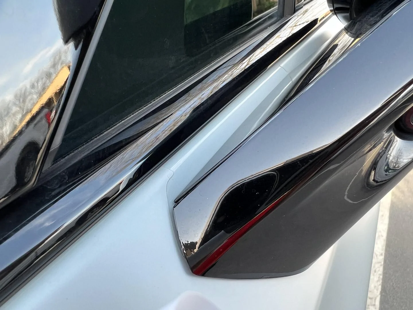 Rivian R1T R1S Poor Quality Stealth Satin PPF Clear Bra on Rivian R1T - Be Careful When Price Shopping BAD-poor-quality-rivian-r1t-xpel-stealth-redmond-clear-bra-ppf-paint-protection-film-3
