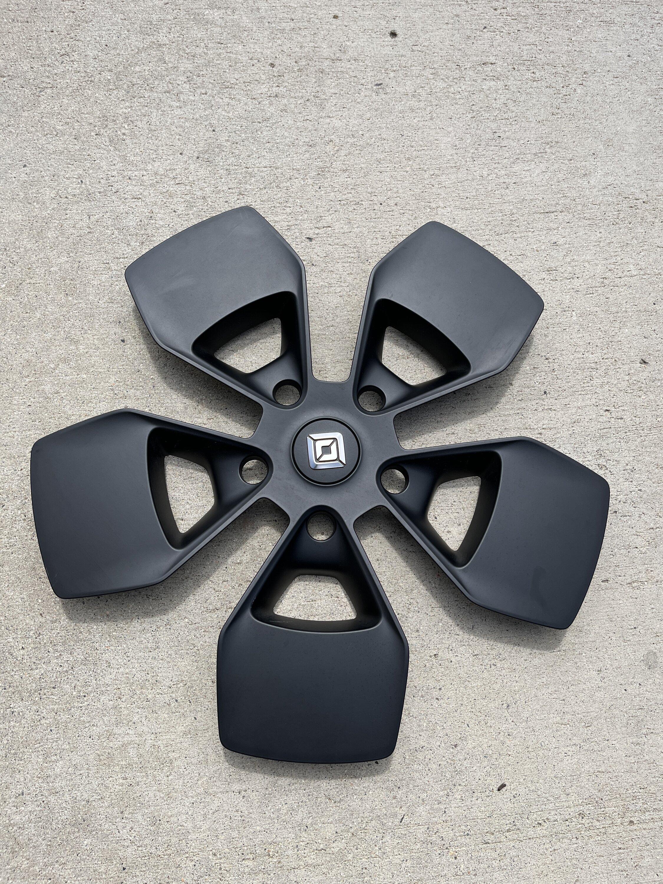 Rivian R1T R1S Selling 21" Wheels for Spares BCD3BCE9-F353-4F21-ACE0-687DF65C53BD