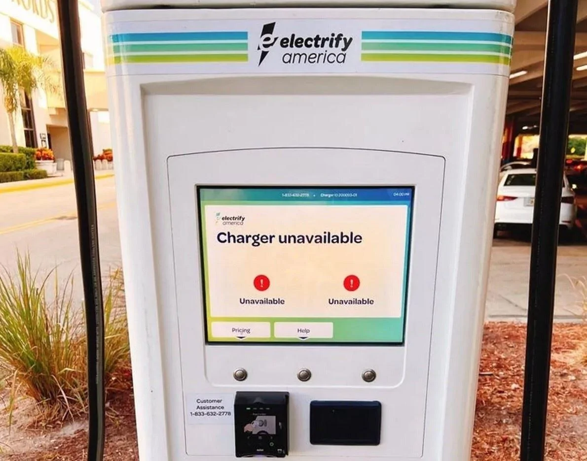 Rivian R1T R1S Anyone wondering about Tesla's SuC Payment Processing, Here's Some Insight Broken%20charger