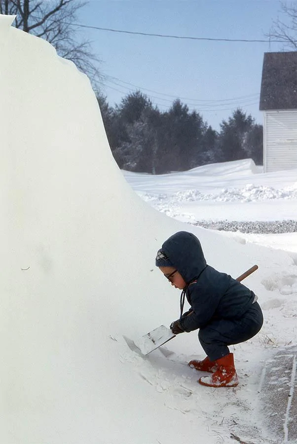 Rivian R1T R1S (WSJ) Rivian Moves More Engineers Near Normal Factory to Speed Up Output Snow scooping 1964