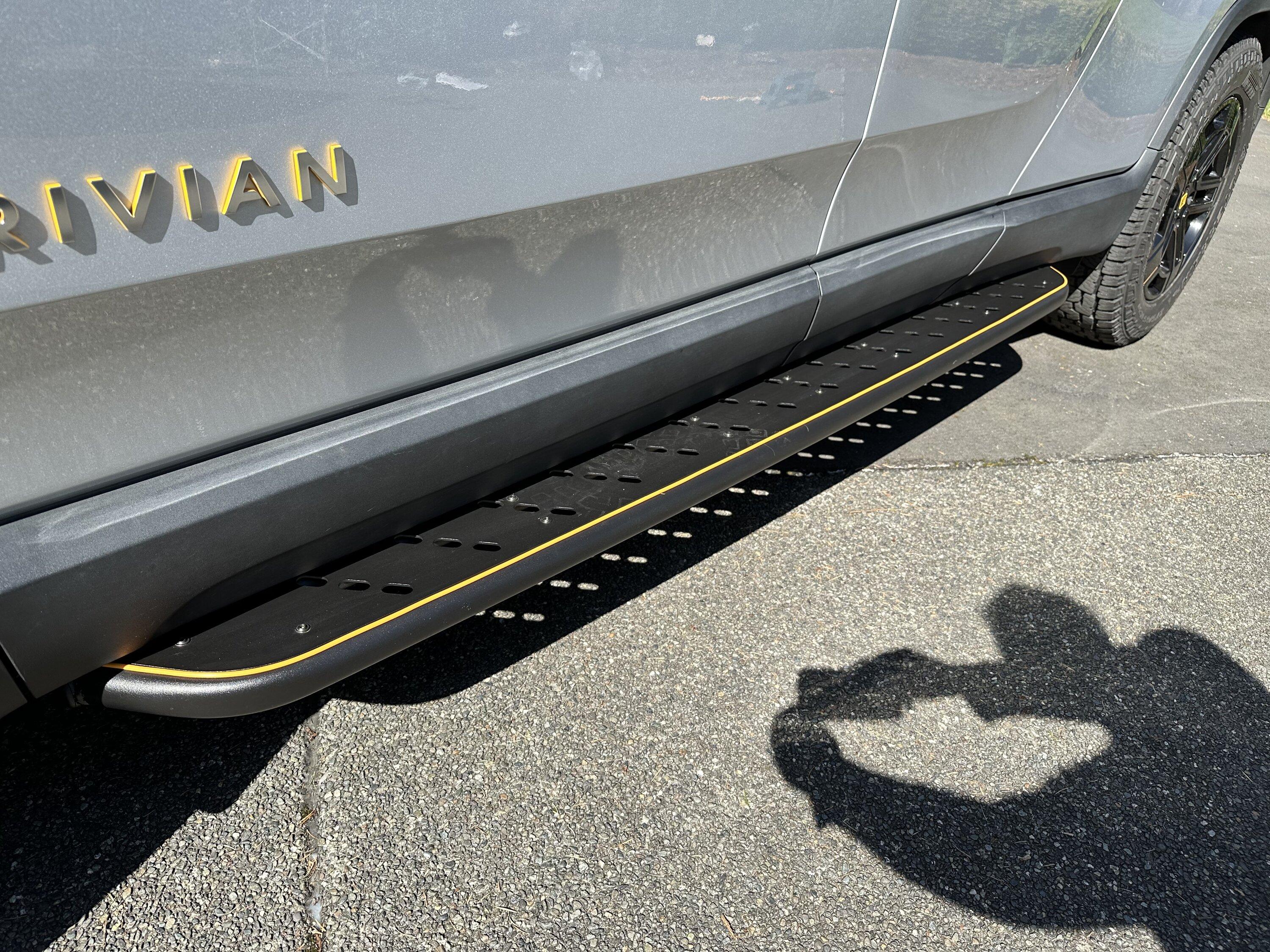 Rivian R1T R1S Master Thread:  Review of the EV Sportline RMaxx Running Boards/Sliders (from Team 1EV) D781AAA7-7CAF-4AC6-B190-6EB9708B12C3
