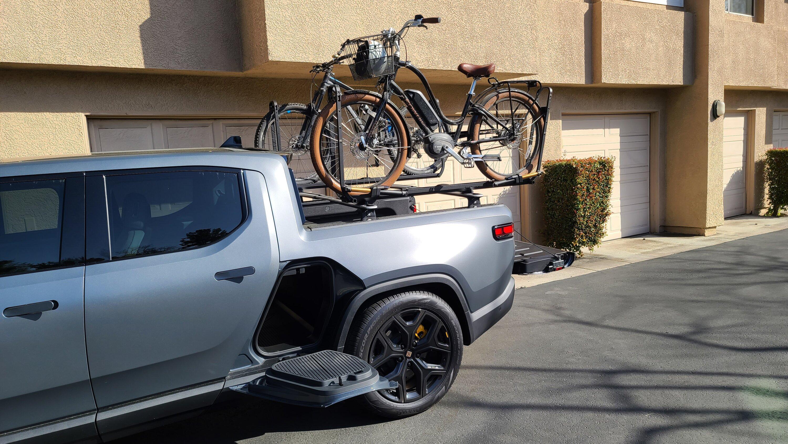 Rivian R1T R1S Küat: Piston® SR rack installed 20230325_161856