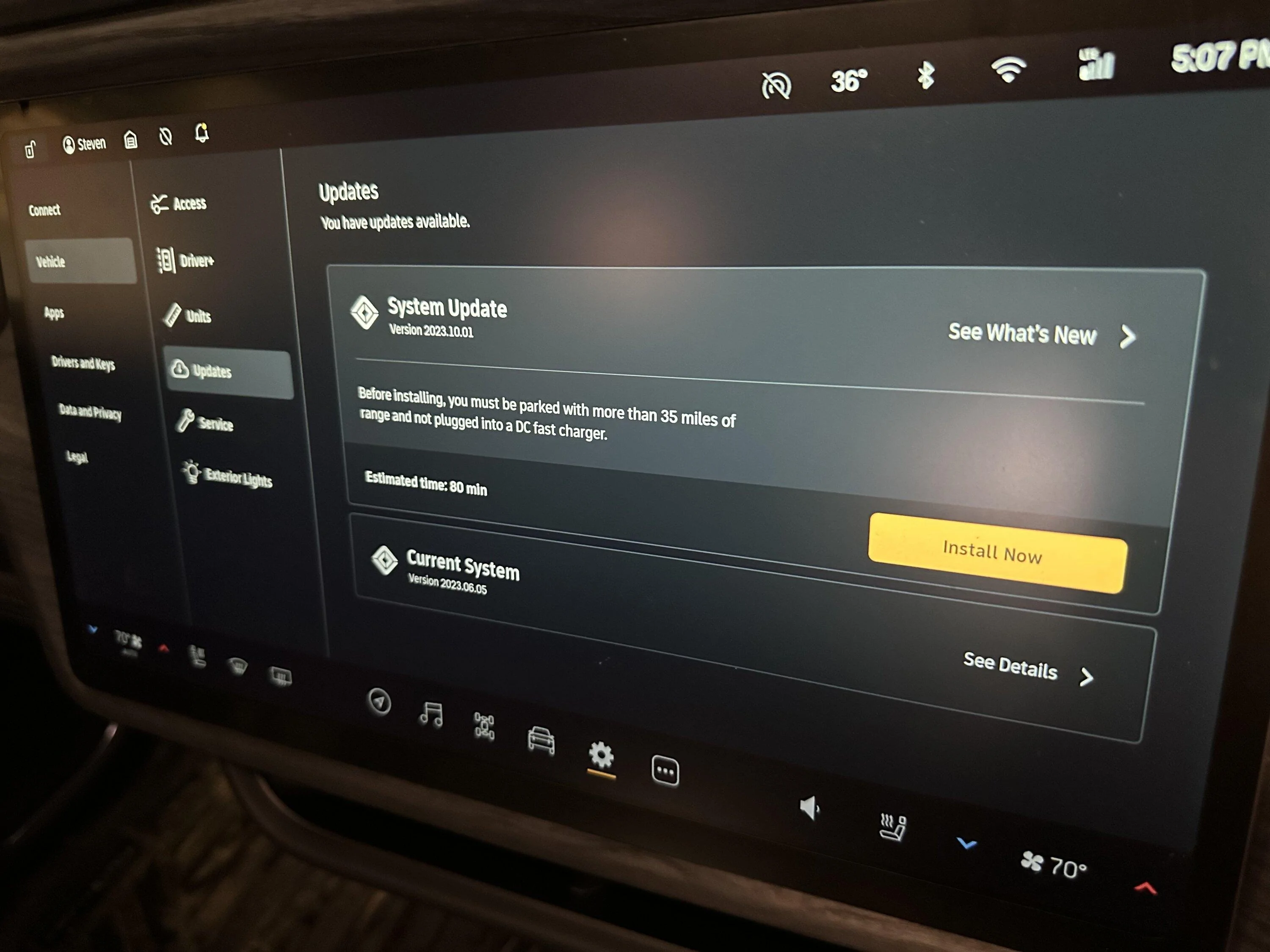 Rivian R1T R1S 2023.10.0 software update OTA released. Includes  Tesla Supercharger network option and 12v battery draining issue fix D63566BA-1BF0-45EF-80FE-002A026715F0
