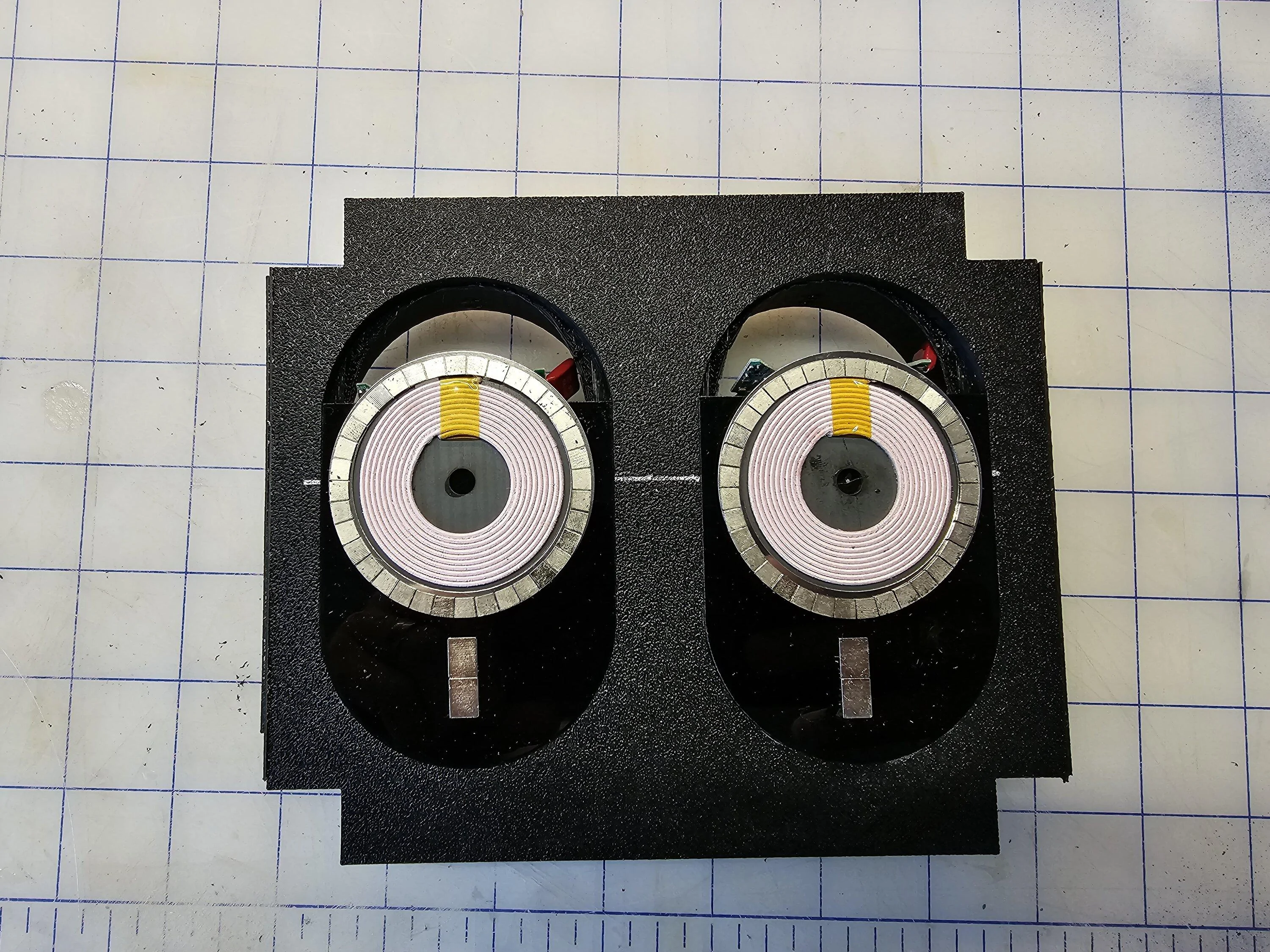 Rivian R1T R1S Working Magsafe / Magnetic Qi Wireless Charging Pad Install! - DIY Writeup 9