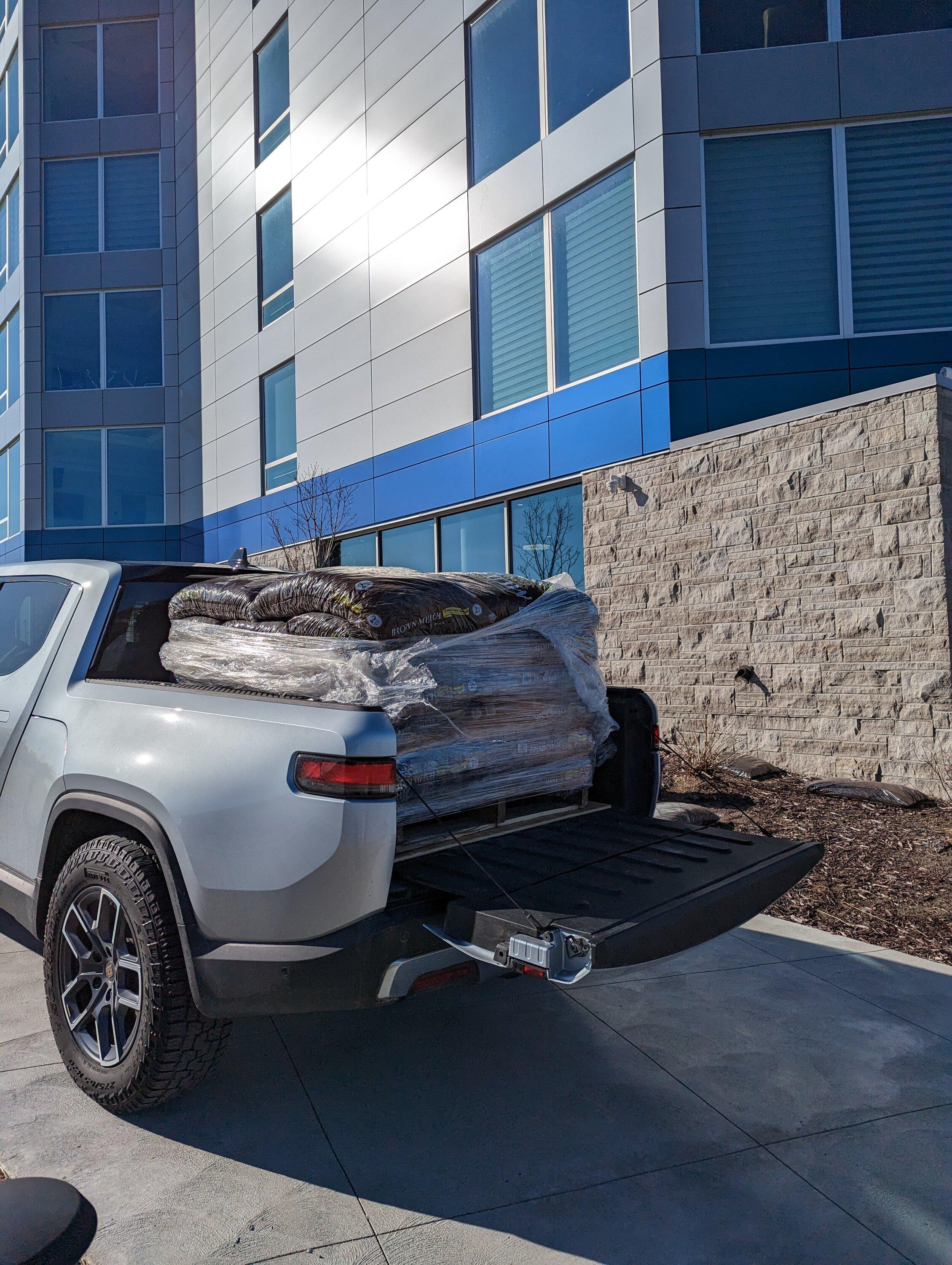 Rivian R1T R1S What do you use your R1T bed for?  (Picture Edition) PXL_20230330_211501912