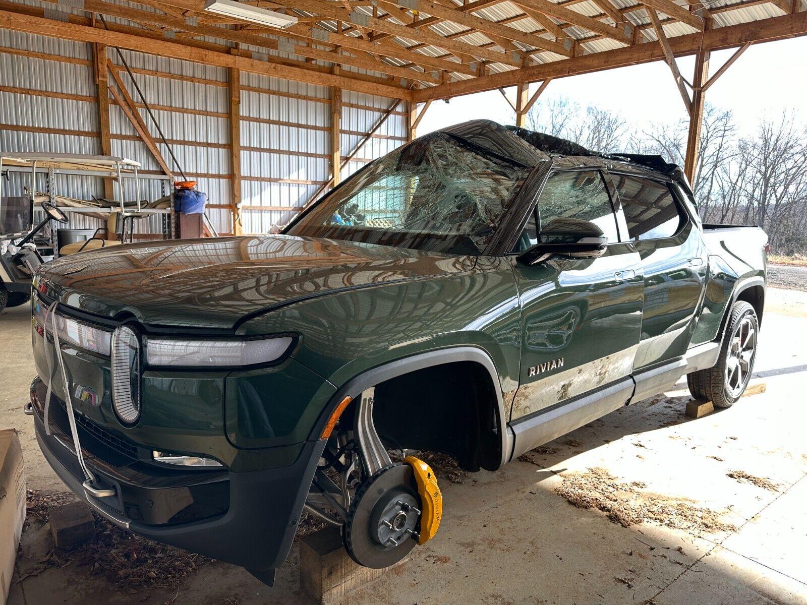 Rivian R1T R1S IIHS-crashed Rivians on Ebay 1680356398576