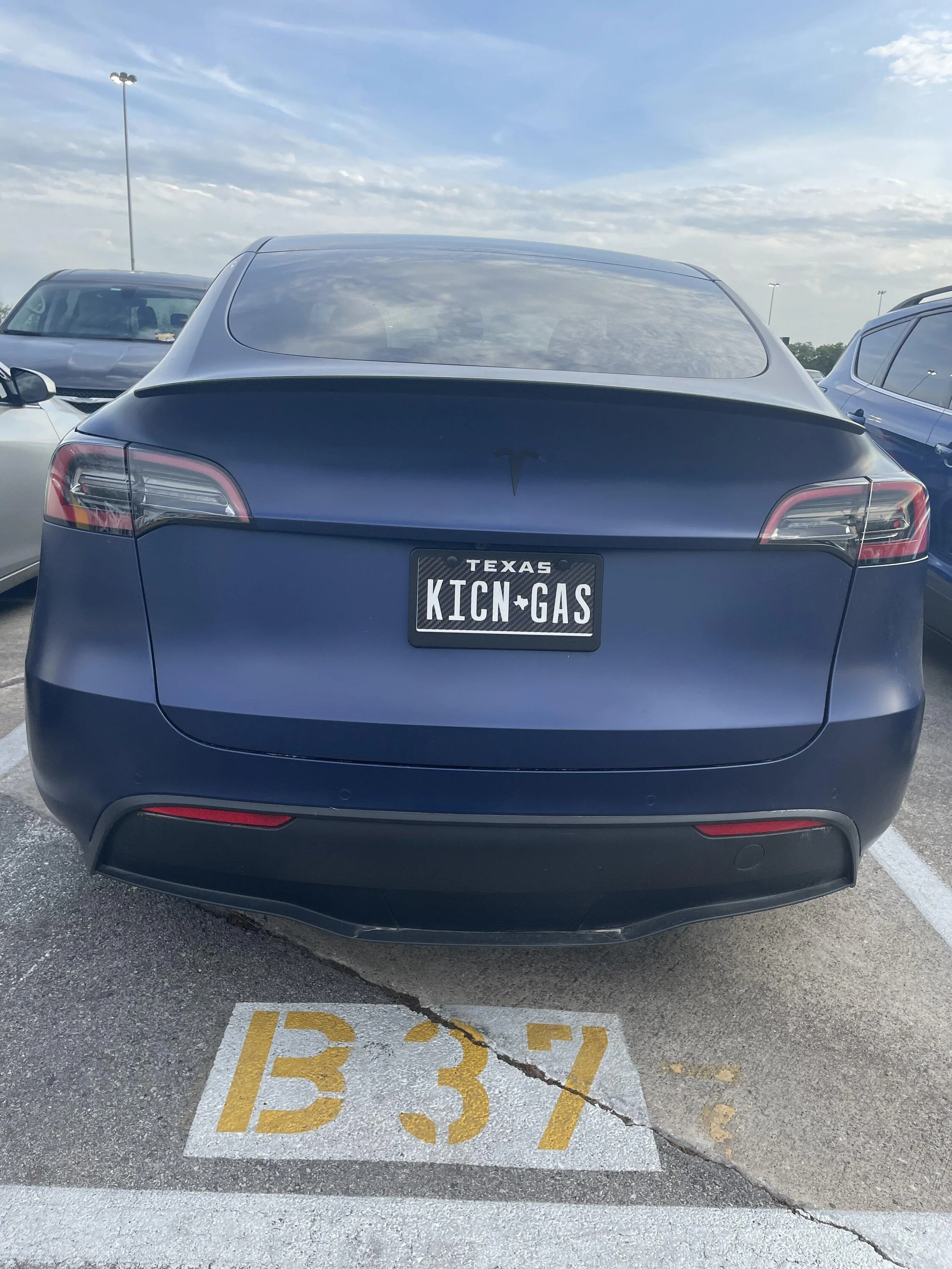 Rivian R1T R1S Angry RAM TRX drivers last night 04C341EE-713A-469A-9463-B5C91E282D7D