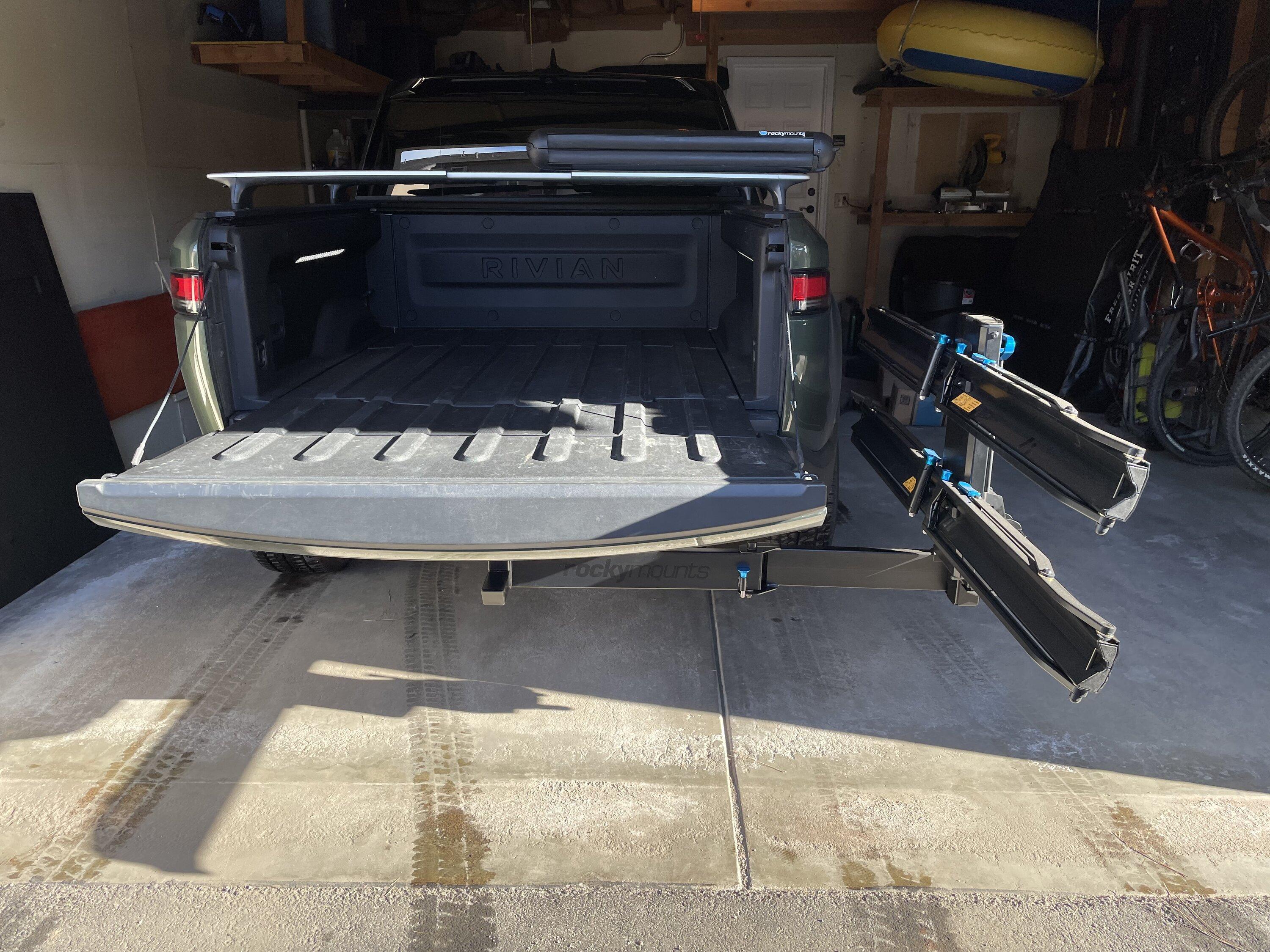 Rivian R1T R1S RockyMounts AfterParty Hitch rack - installed photos & review 9462D87F-4003-42A5-A496-4E7771113ACA