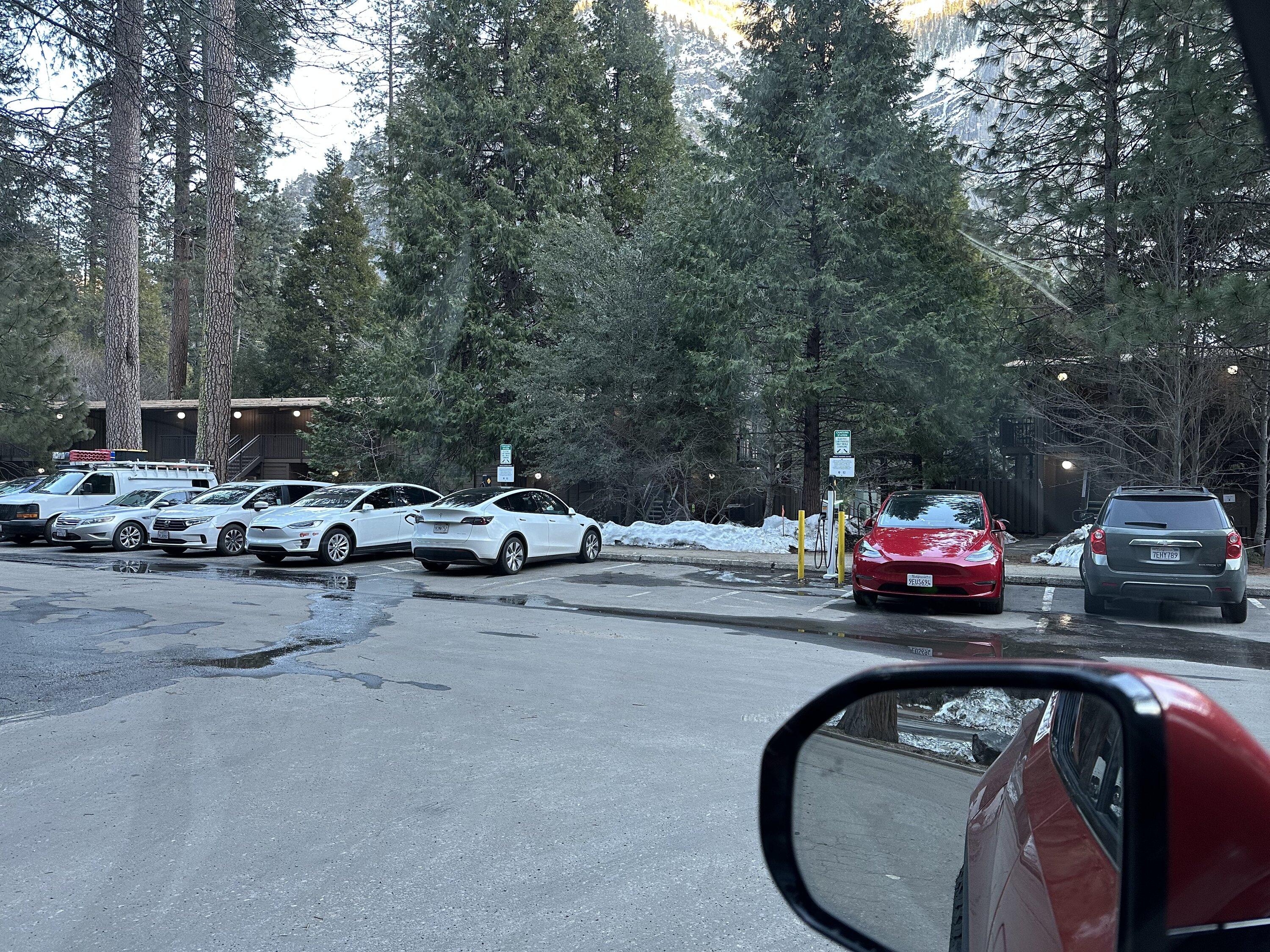 Rivian R1T R1S RAN Rivian Charging Stations Locations Map via Google Maps 4E8B679B-4A9F-48BE-9AB9-3AE8B36009CF