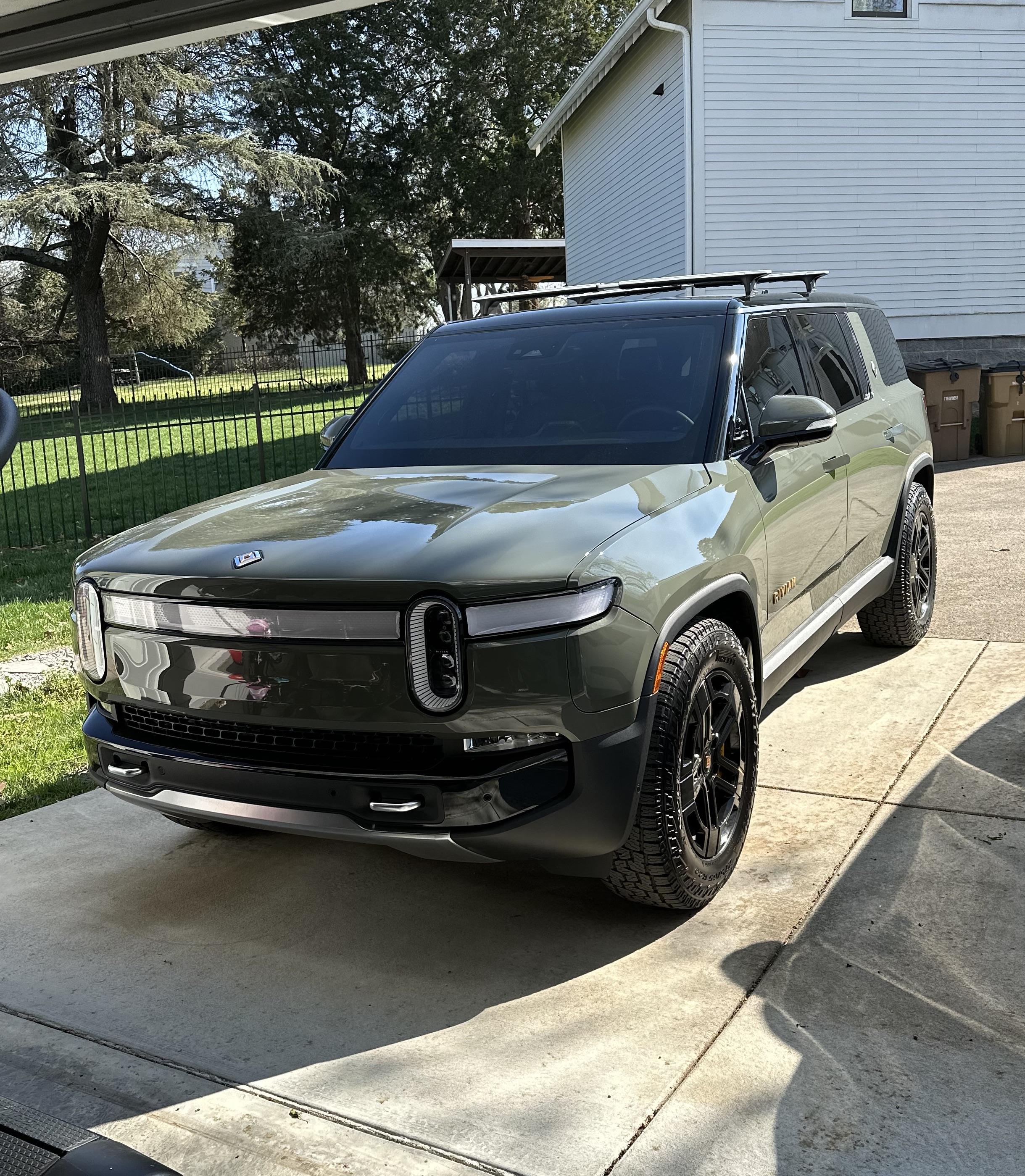 Rivian R1T R1S Window Tinting % Level Preferences 69991285831__6565E565-F90E-4A7E-BD1B-C35CA6EF30CF