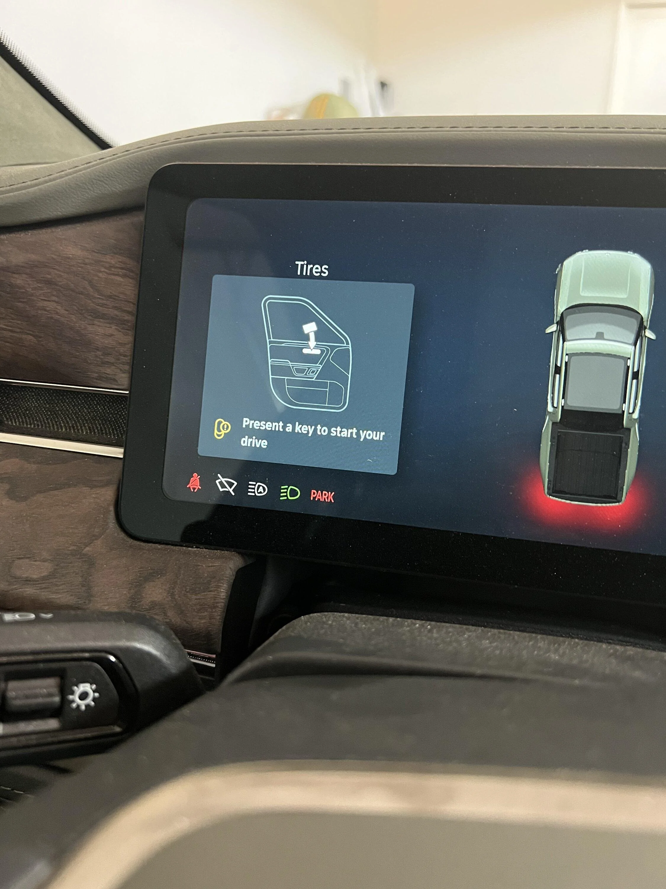 Rivian R1T R1S App down? 16EFAE84-225C-41EF-A62D-8725620C7B90
