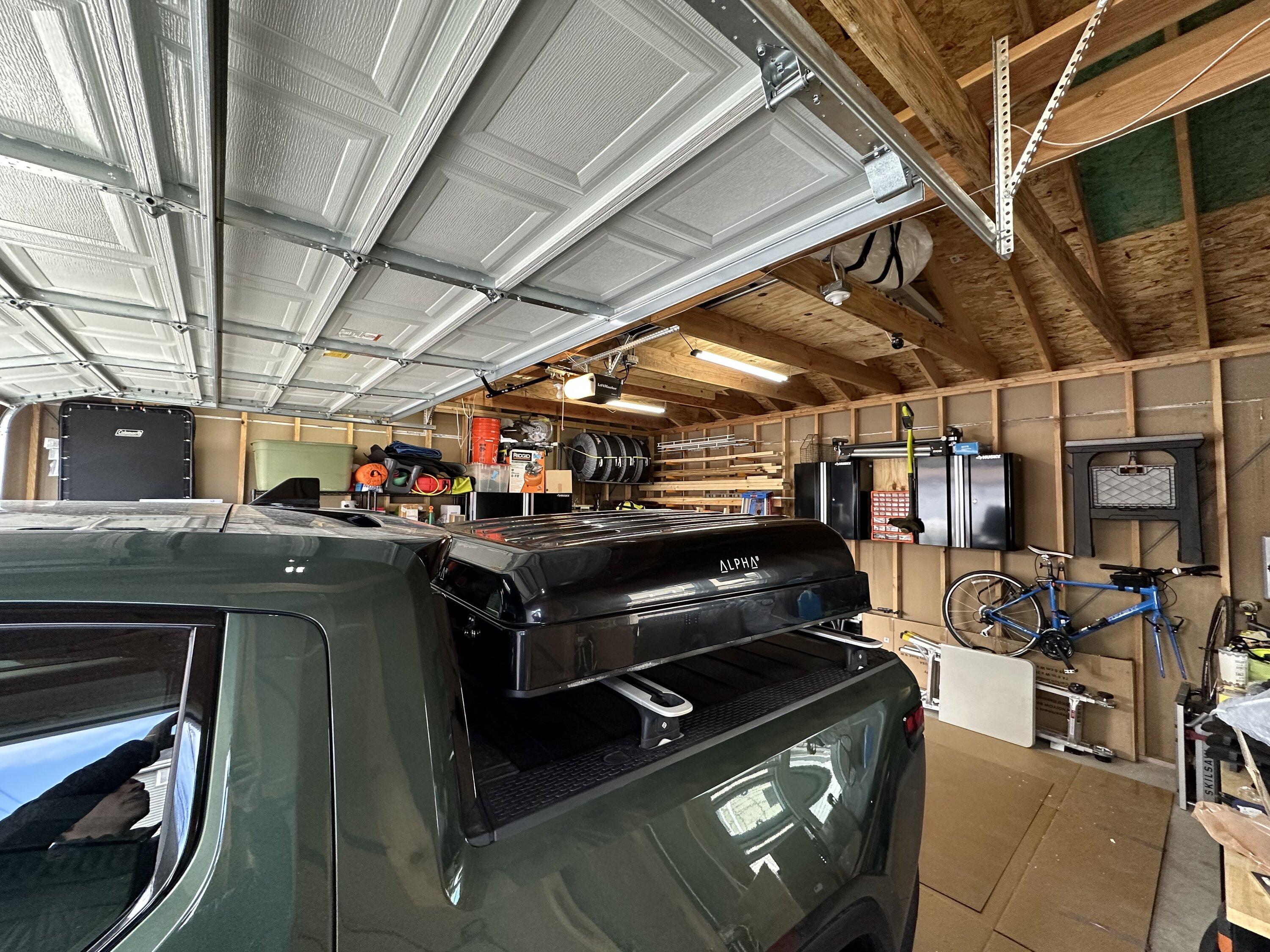 Rivian R1T R1S Alpha 2 RTT on R1T - Easy Install IMG_4804
