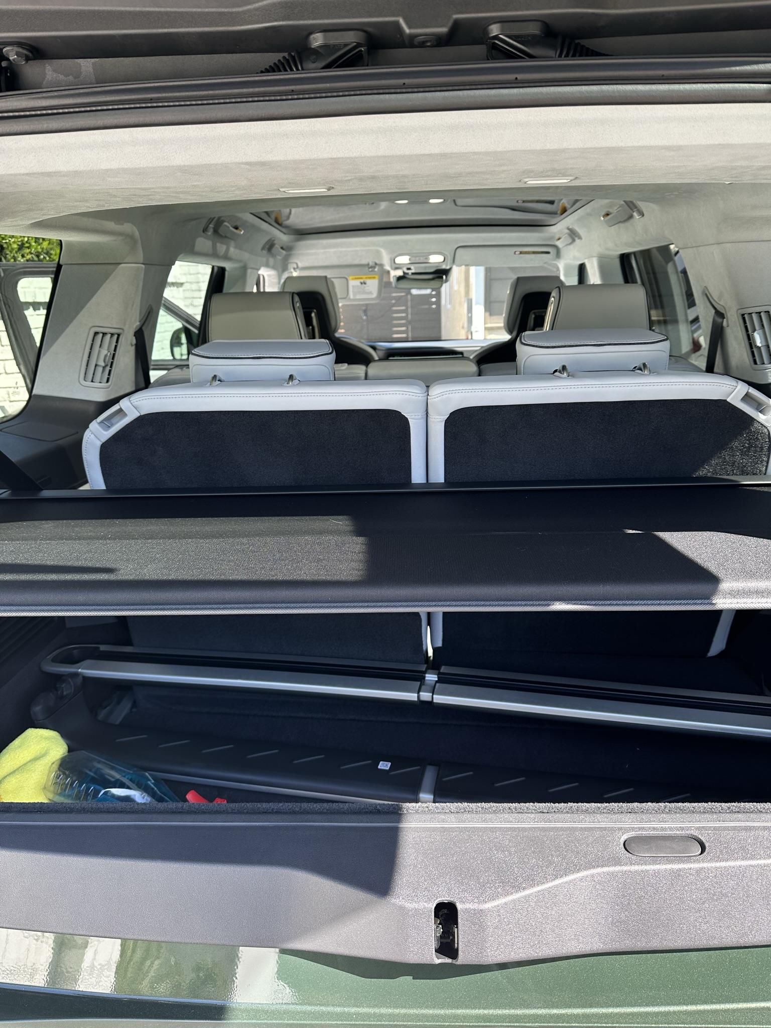 Rivian R1T R1S Recent Delivery: R1S Adventure Package, Forest Green/Ocean Coast/Ash Interior IMG_0589.JPEG