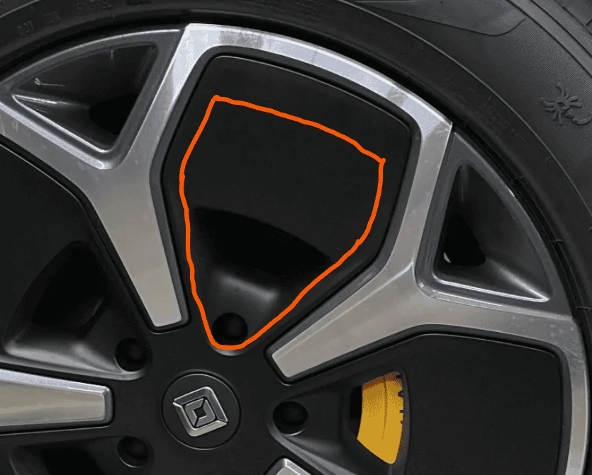 Rivian R1T R1S Spraying the 21" aero covers in Gunmetal.... 1680635570223