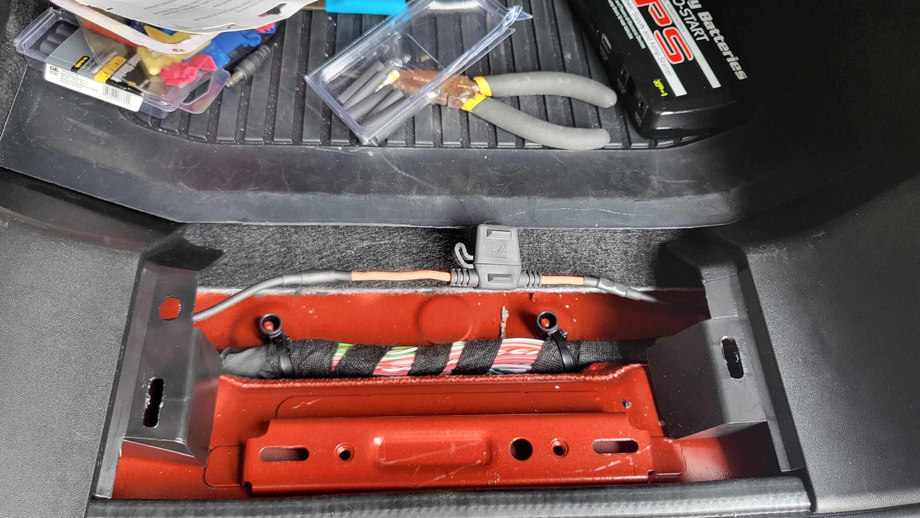 Rivian R1T R1S Rooftop Tents blocking brake lights (CHMSL) 20230404_143659