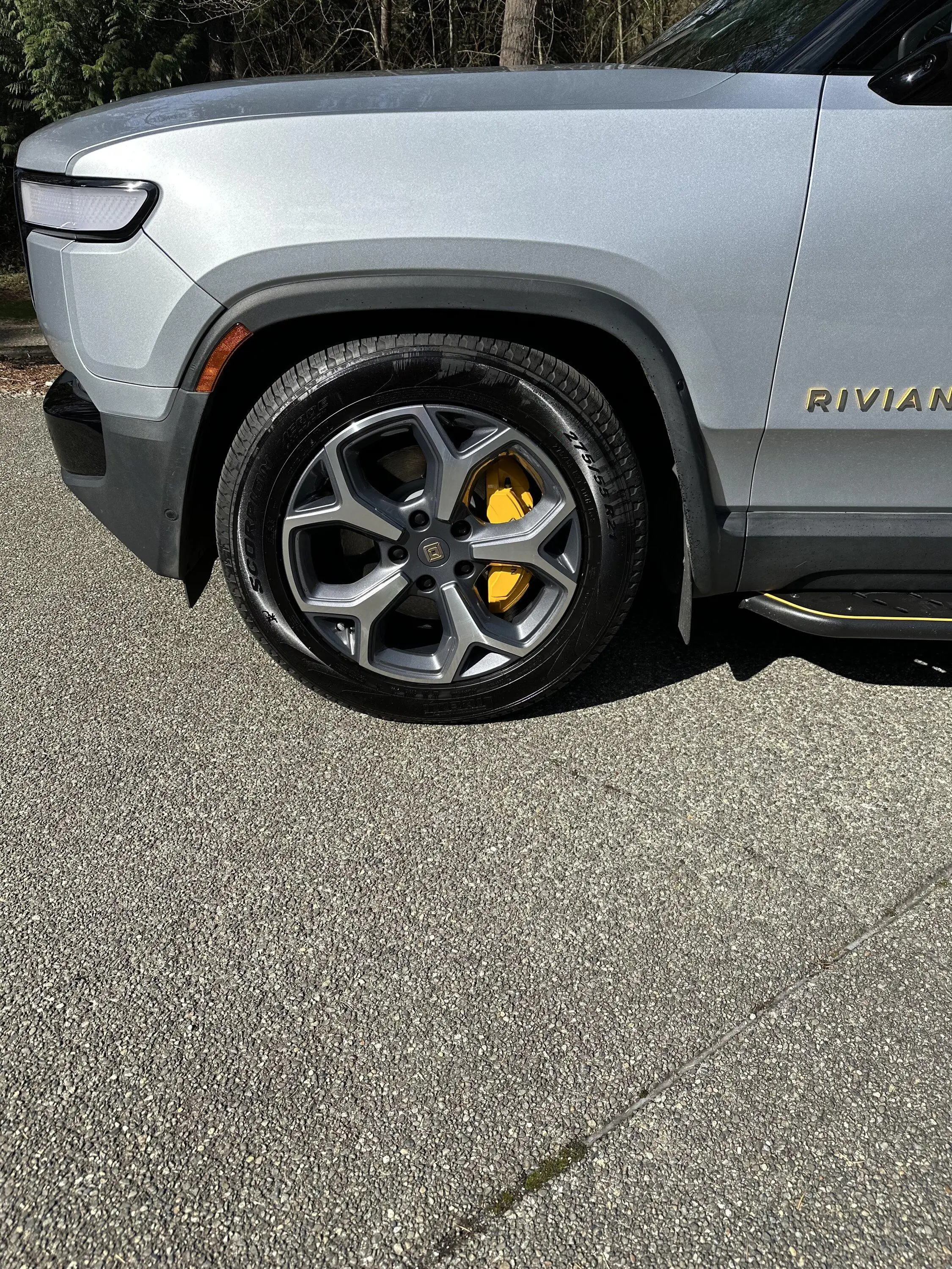 Rivian R1T R1S Spraying the 21" aero covers in Gunmetal.... 55D9D2D1-6BB2-46E8-9196-16D071EB7D79