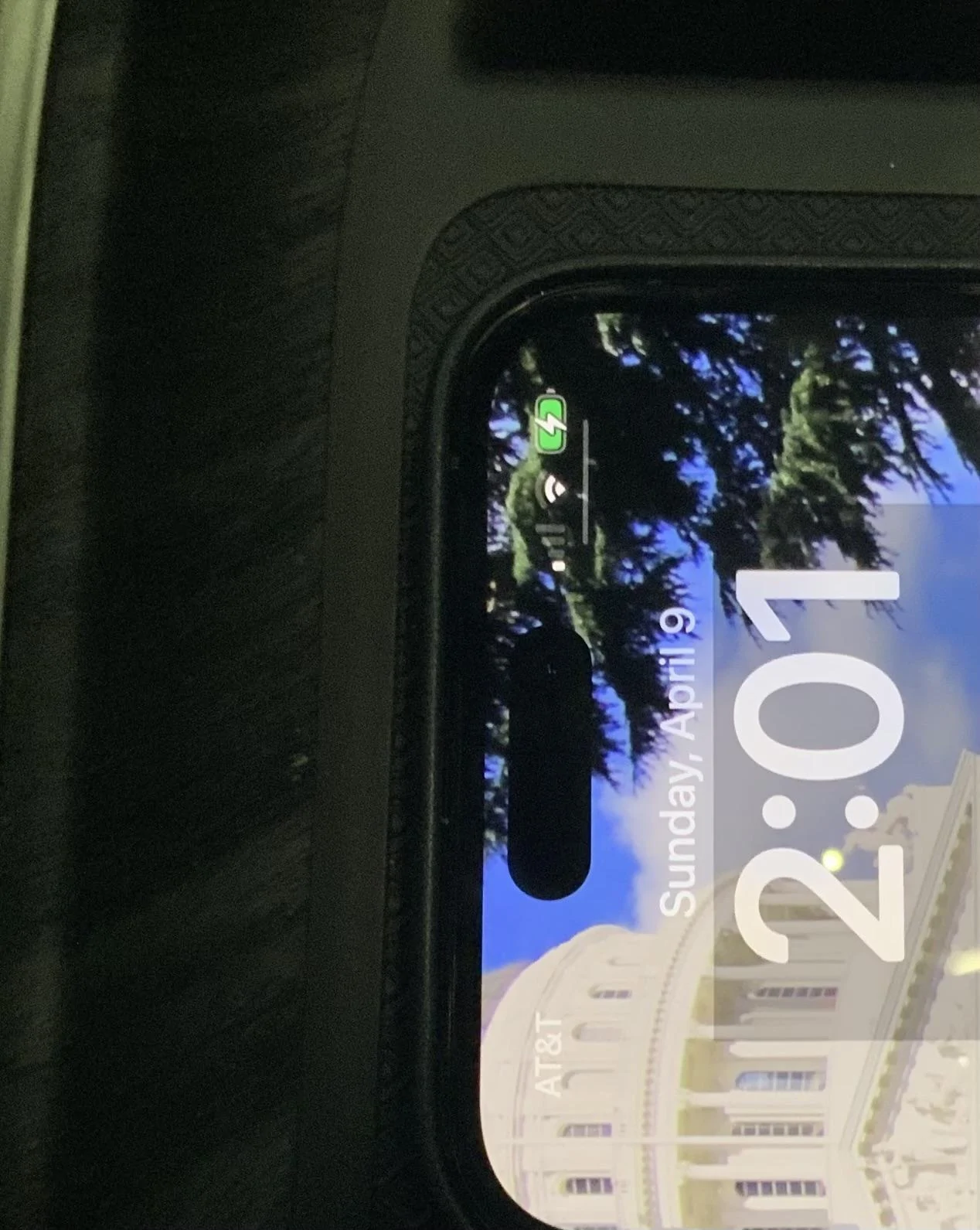 Rivian R1T R1S MKBHD Interview: Rivian CEO Scaringe Talks R1S and Future of Rivian (R2, Wireless Charging Pad, Camp Kitchen Update, Etc.) IMG_3275