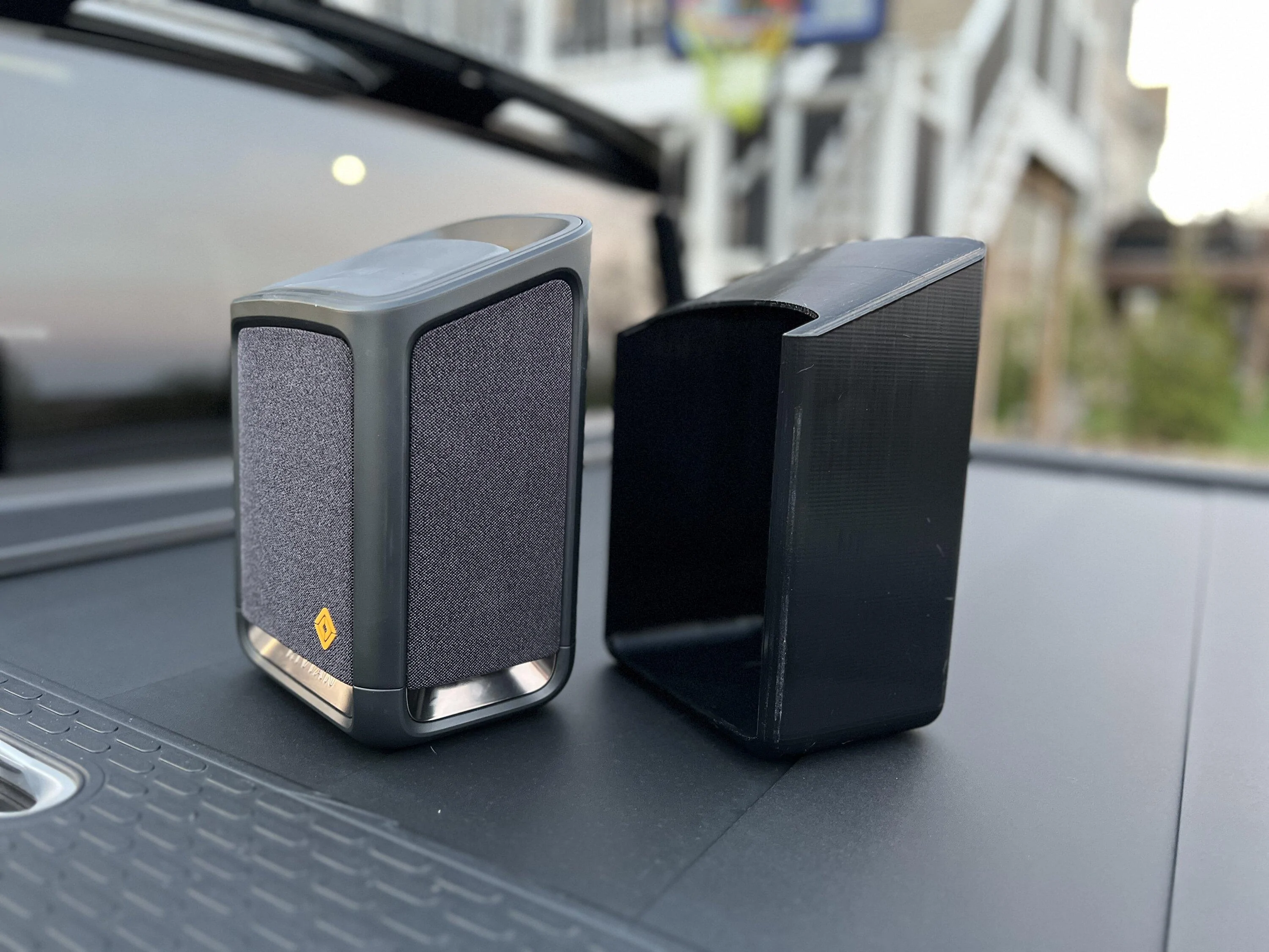 Rivian R1T R1S Center Console/Camp Speaker IMG_1421