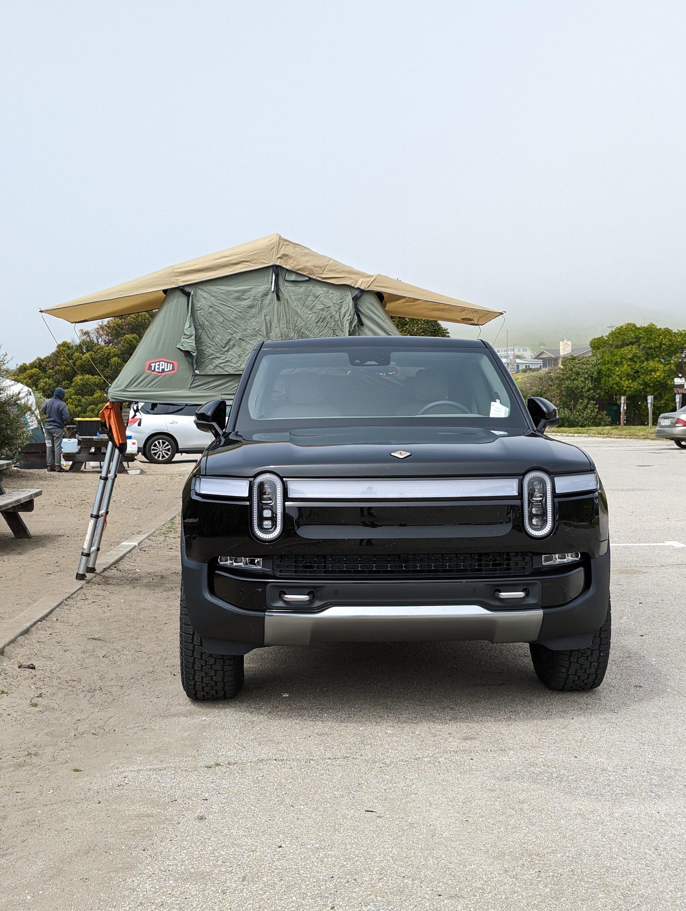 Rivian R1T R1S PHOTOS: Trip to Morro Rock and Pismo Beach! PXL_20230408_210352215