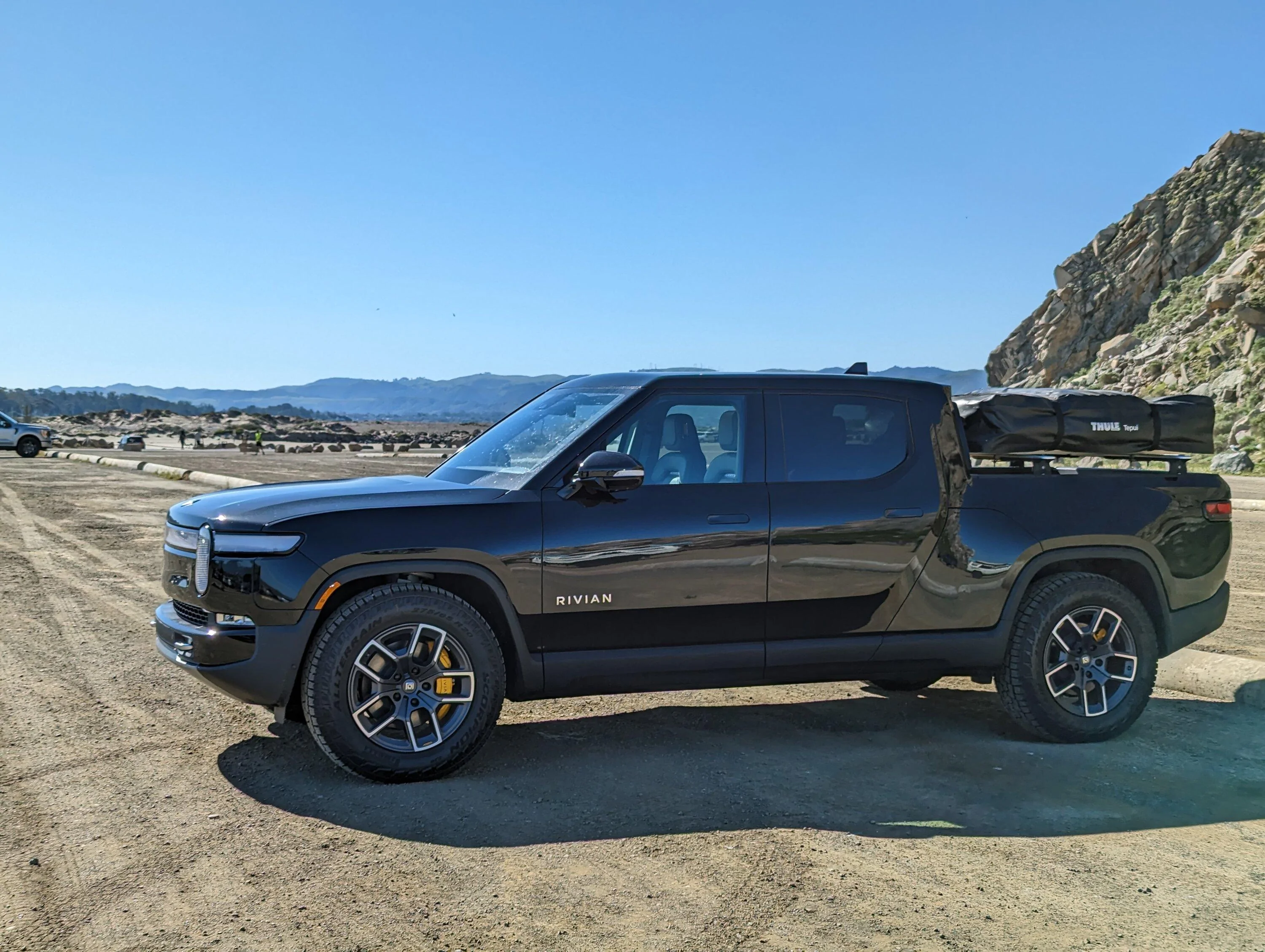 Rivian R1T R1S PHOTOS: Trip to Morro Rock and Pismo Beach! PXL_20230409_165731138