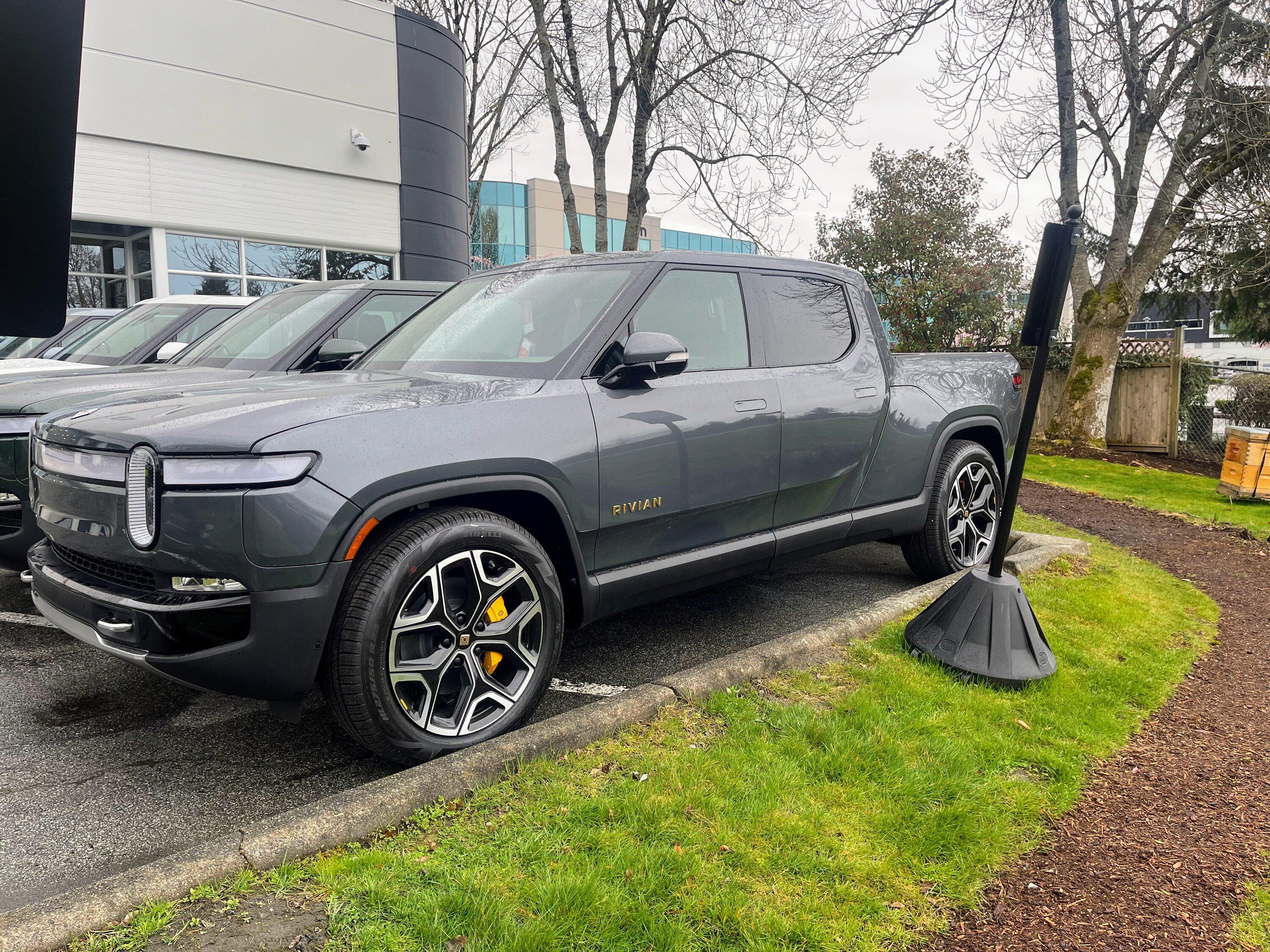 Rivian R1T R1S Canadian delivery timeframe IMG_3246