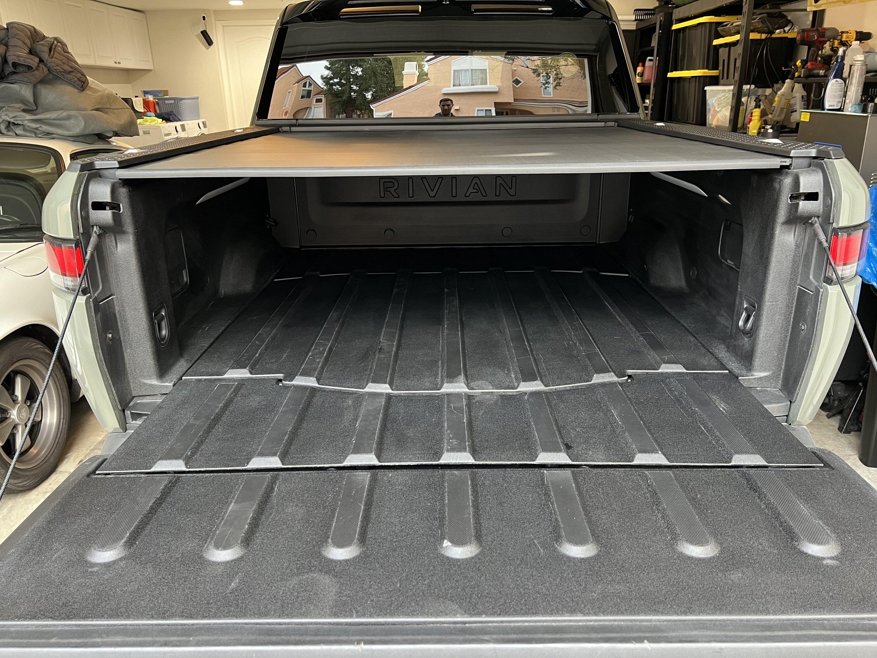 Rivian R1T R1S Launch Edition, Launch Green, 17K miles, $76K - Socal IMG-4861