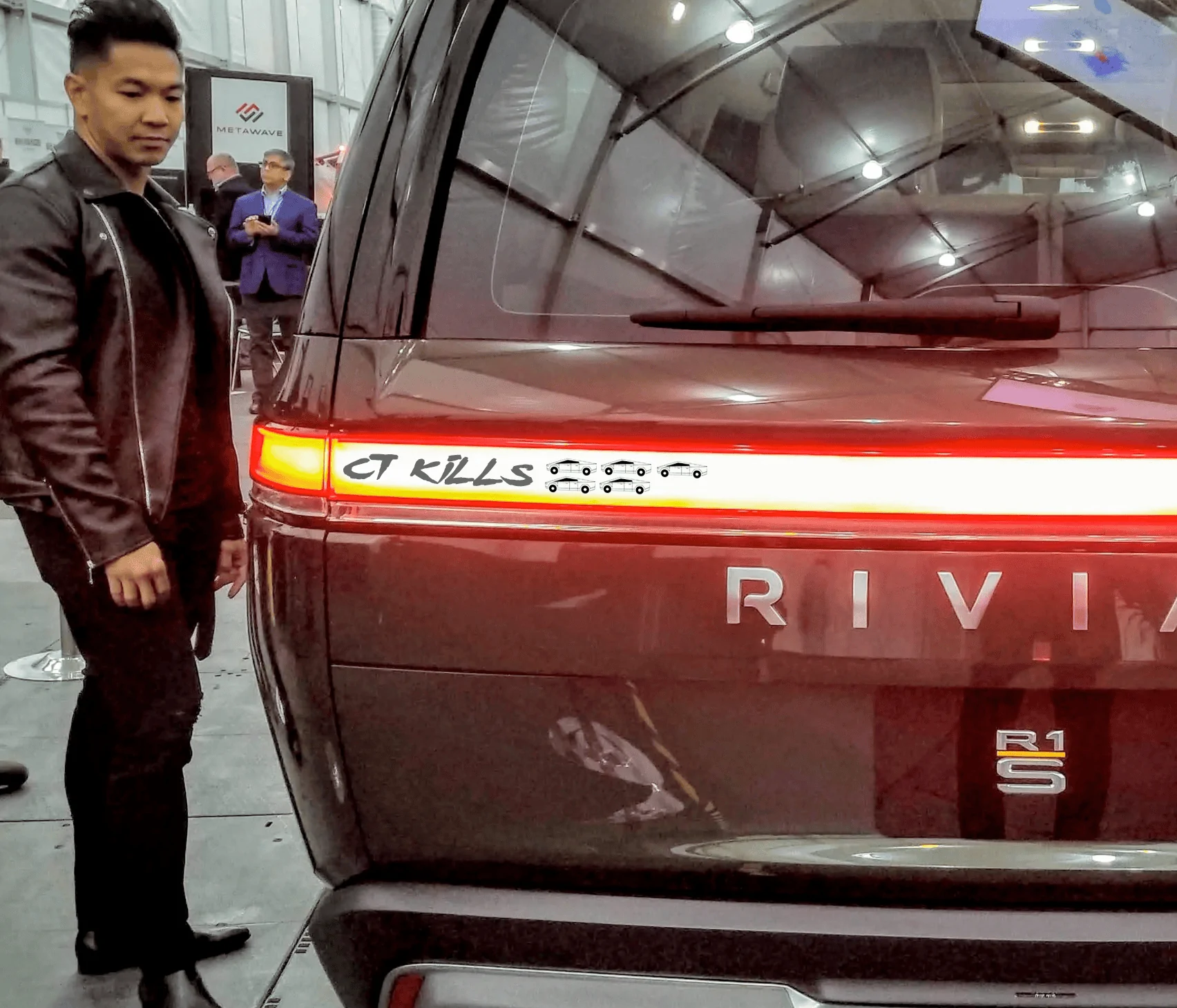 Rivian R1T R1S Idea: Light bar icon unlock achievments [Poll] 1681477549881