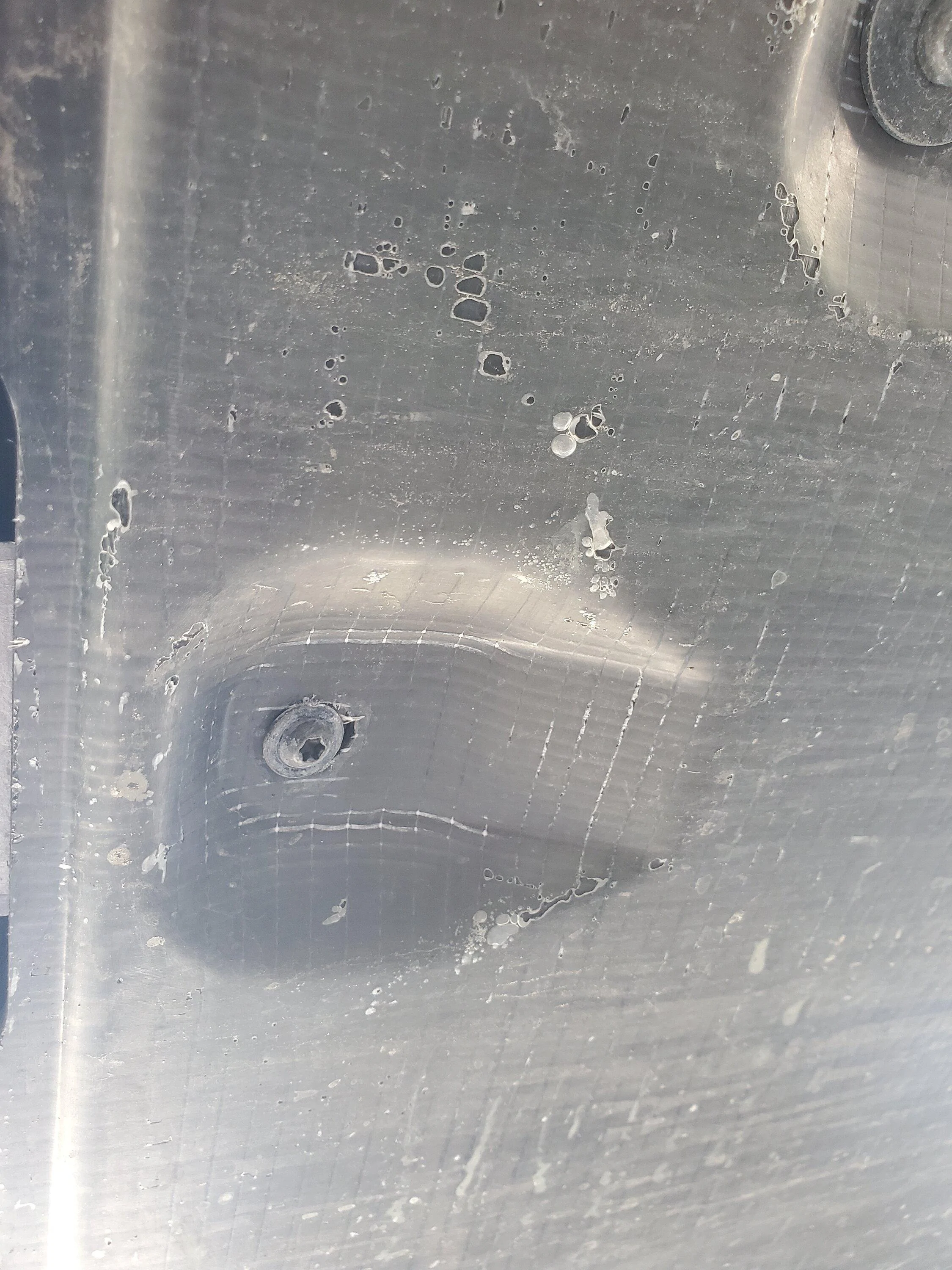 Rivian R1T R1S Underbody panels...  Bolts issues ... They got this under control? 20230414_151117