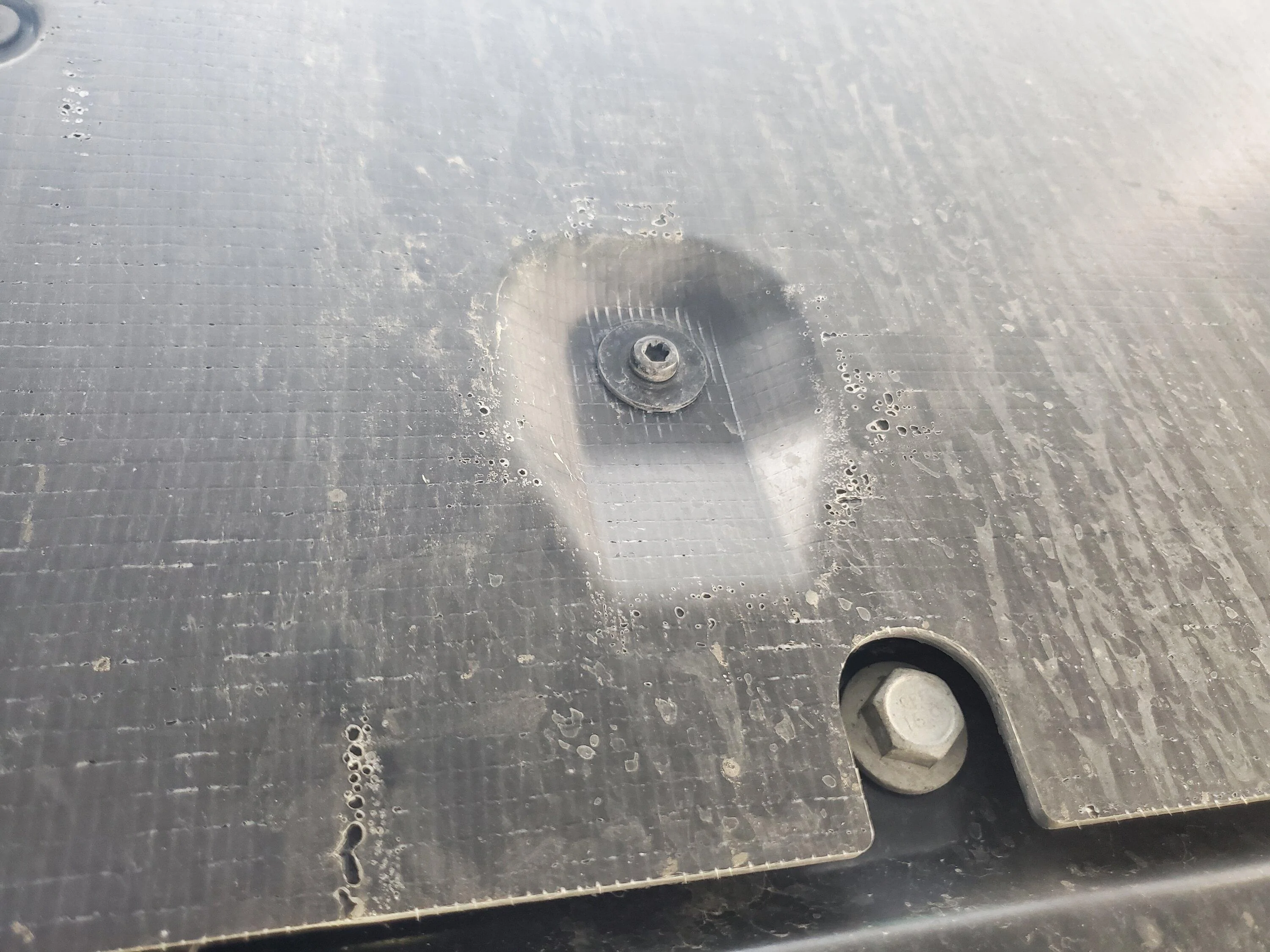 Rivian R1T R1S Underbody panels...  Bolts issues ... They got this under control? 20230414_151032